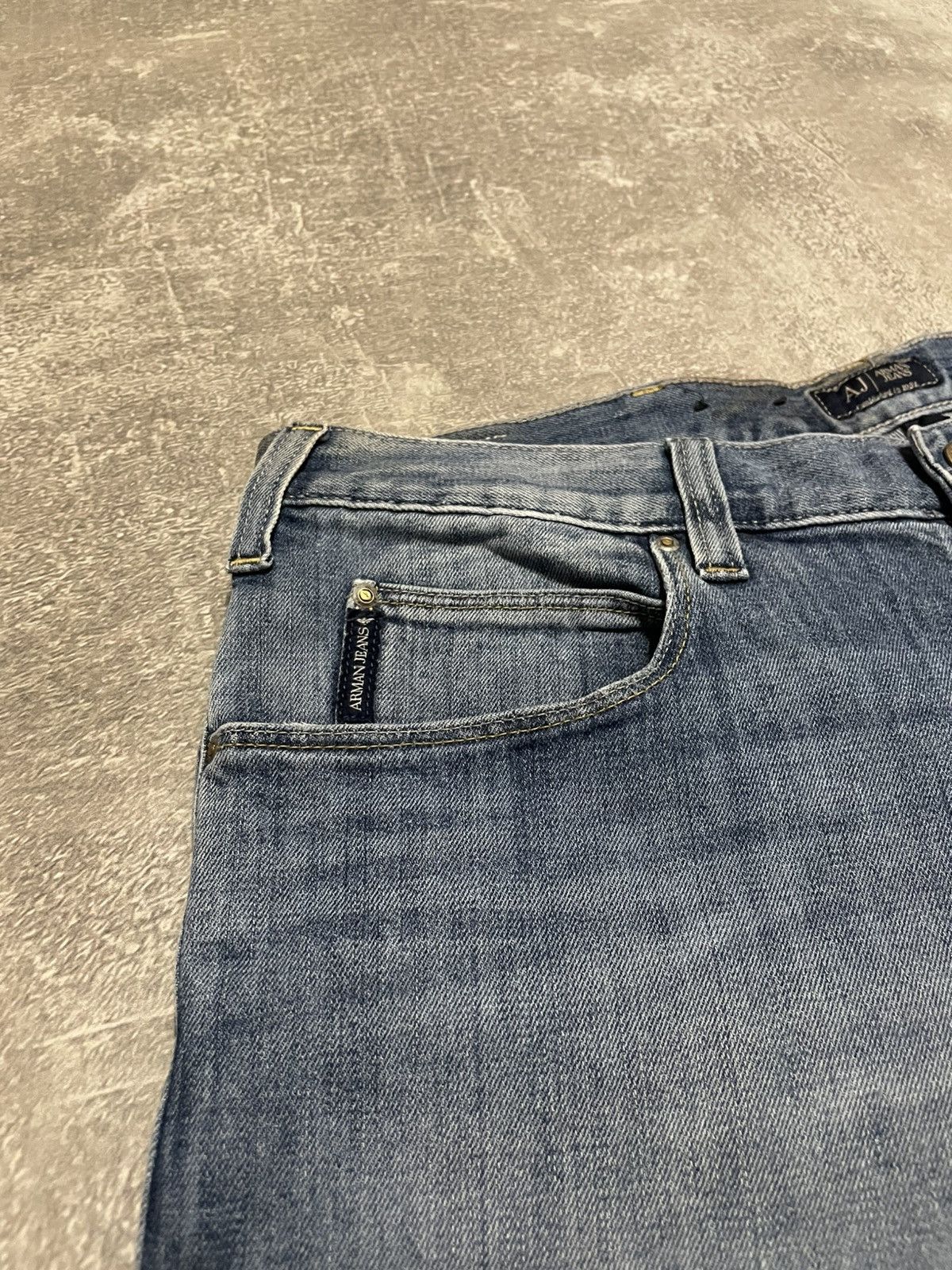 Armani Vintage Armani Jeans Metallic Logo Denim Size 33 Size US 33 - 7 Thumbnail