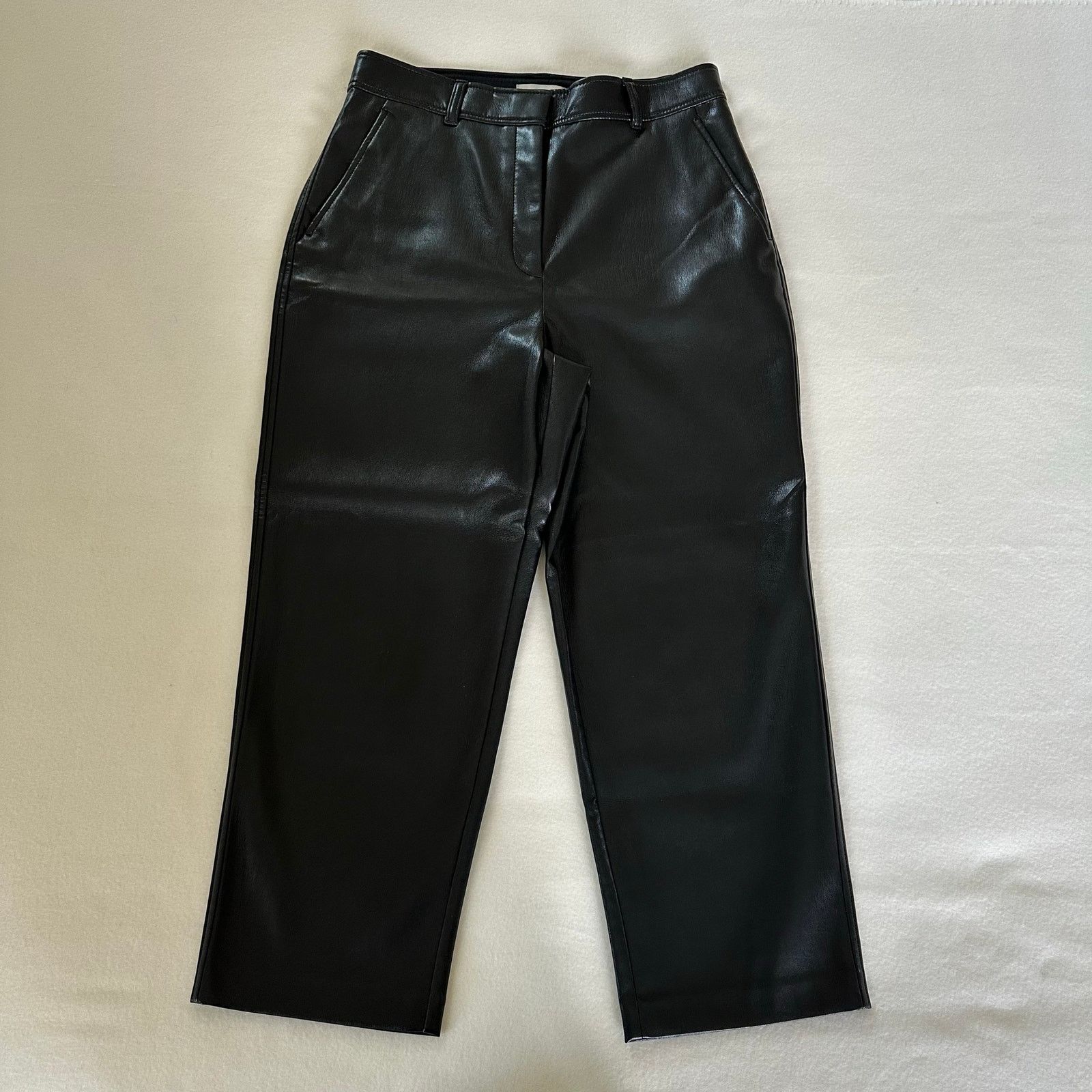 Aritzia Babaton Vegan Leather Command Cropped Pants Black Size 10 Size 32" / US 10 / IT 46 - 1 Thumbnail