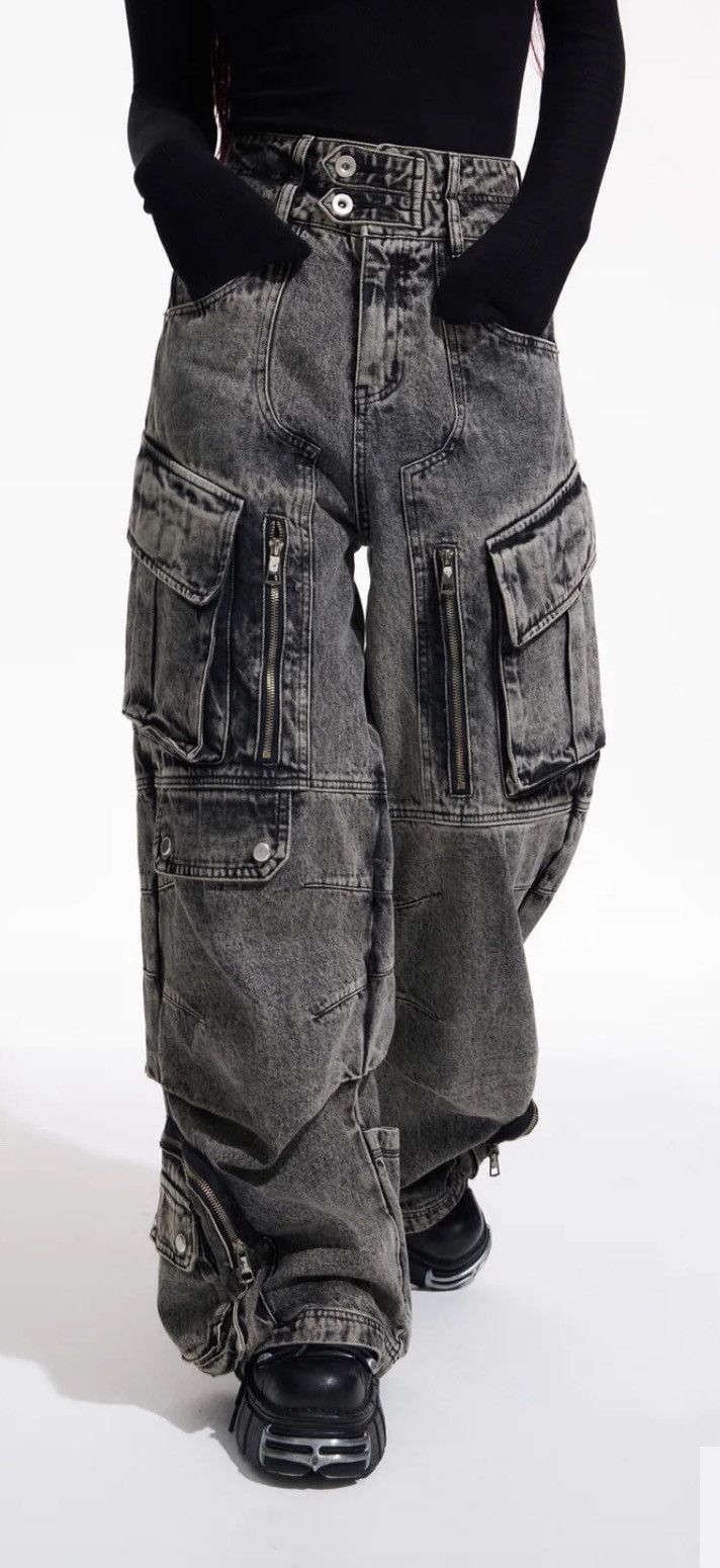Designer × Diesel × Japanese Brand Work Style Multi-Pocket Jeans Size 28" / US 6 / IT 42 - 1 Thumbnail