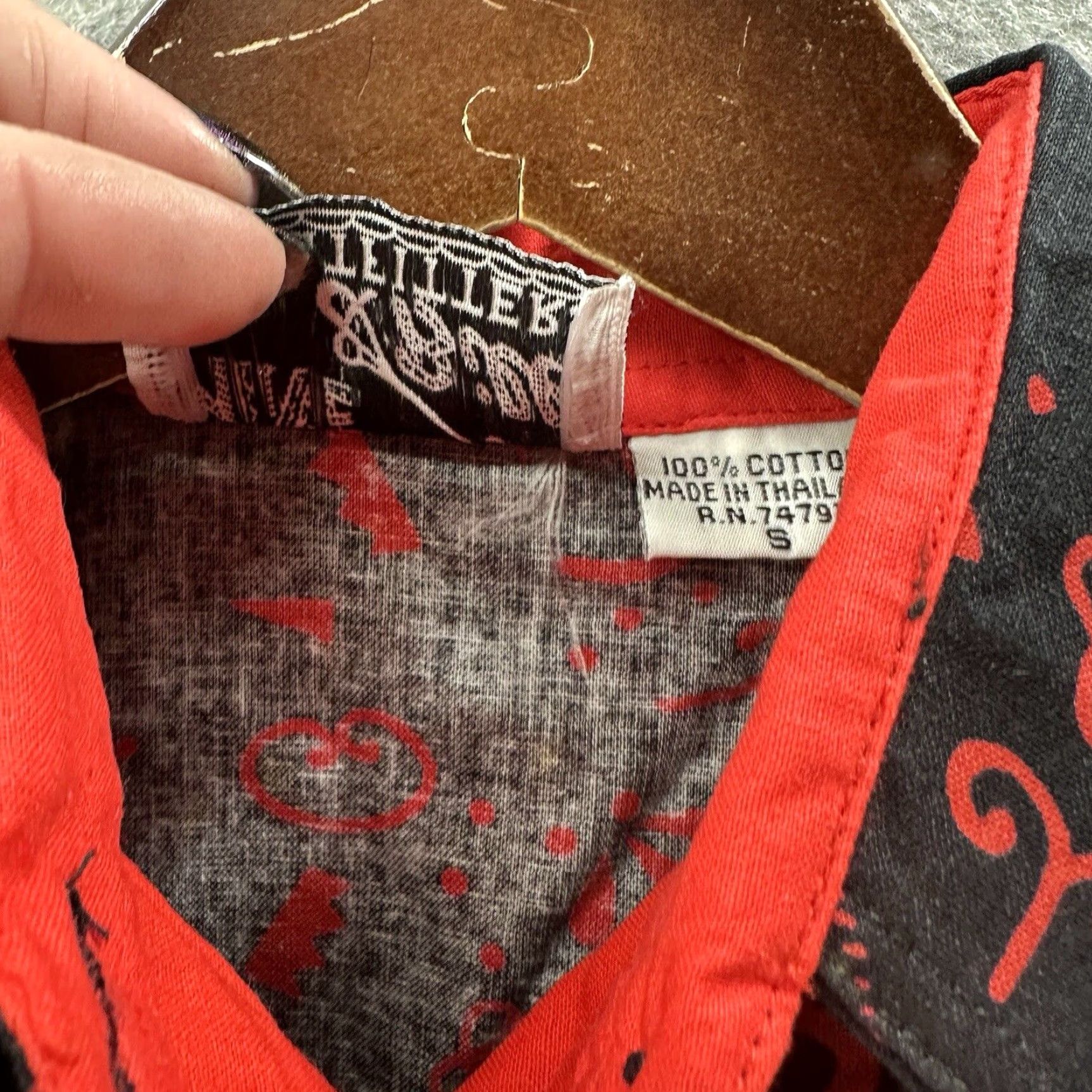 Vintage VTG Mine And Bills Rodeo Shirt Mens Small Western Bib Front Button-Up Collared Cotton Black Long Sleeve Cowboy Vintage Mens Shirt Size US S / EU 44-46 / 1 - 7 Thumbnail