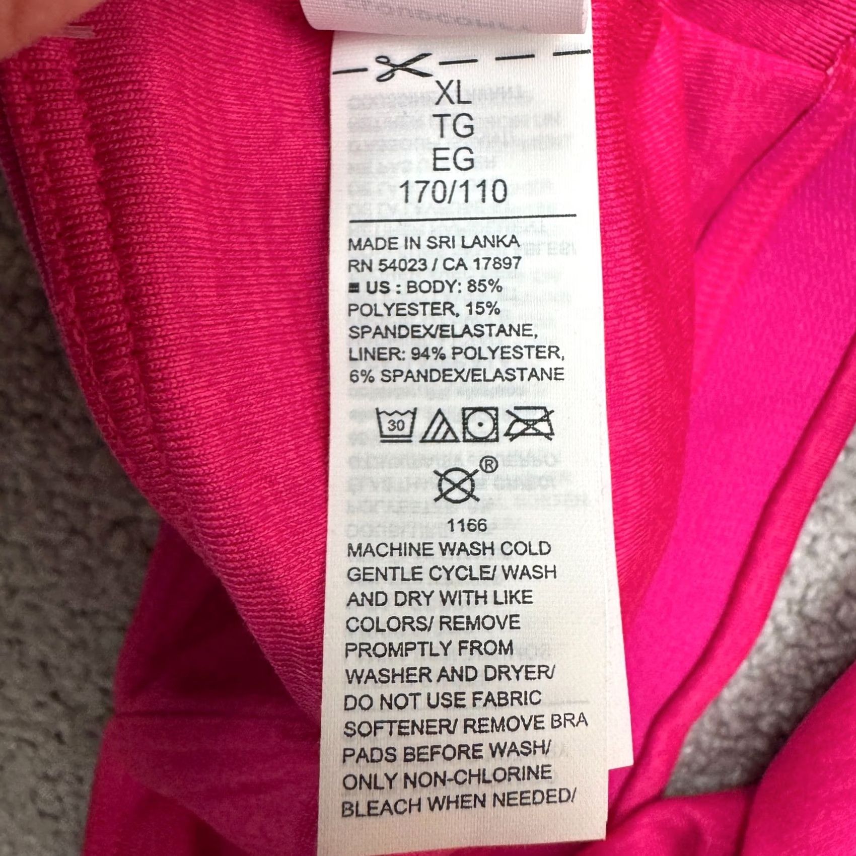 Old Navy Old Navy Sports Bra Shirt Womens XL Pink NWT Cloudcomfy Go-Dry Padded Bralette Top Clothing Activewear Size XL / US 12-14 / IT 48-50 - 7 Thumbnail