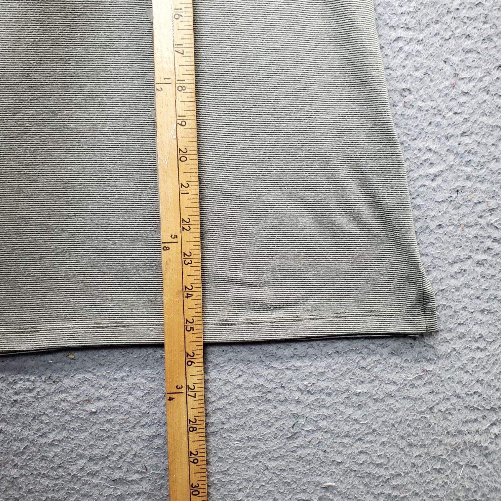 Lands' End Lands' End Rugby Shirt Men L Gray Short Sleeve Quarter Zip Side Slit Stretch Size US L / EU 52-54 / 3 - 8 Thumbnail