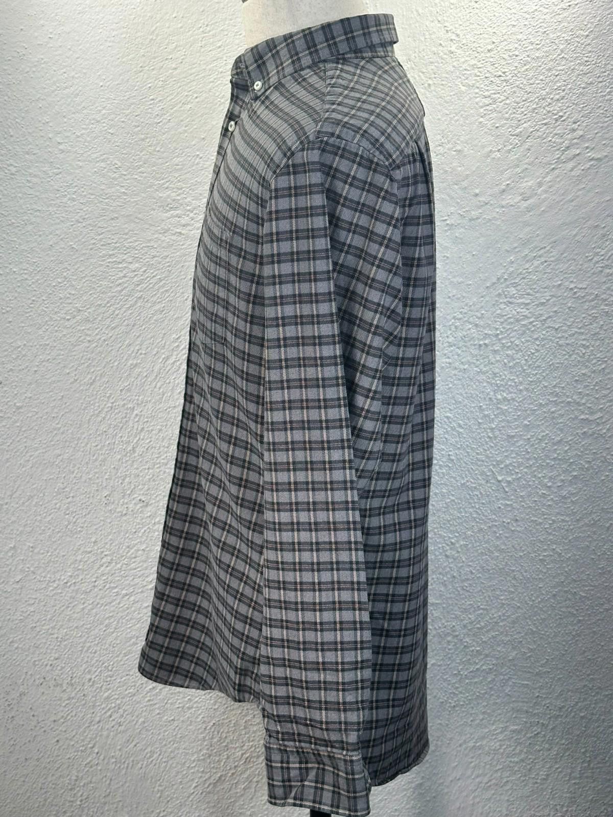 Banana Republic Banana Republic Men M Gray Luxe Flannel Slim Fit Button Down Size US M / EU 48-50 / 2 - 2 Thumbnail