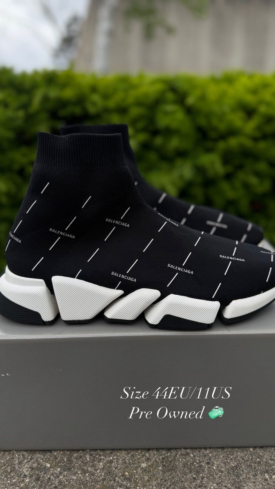 Balenciaga Balenciaga Sock Runner High Top Black White 44EU/11US $995 Size US 11 / EU 44 - 1 Thumbnail