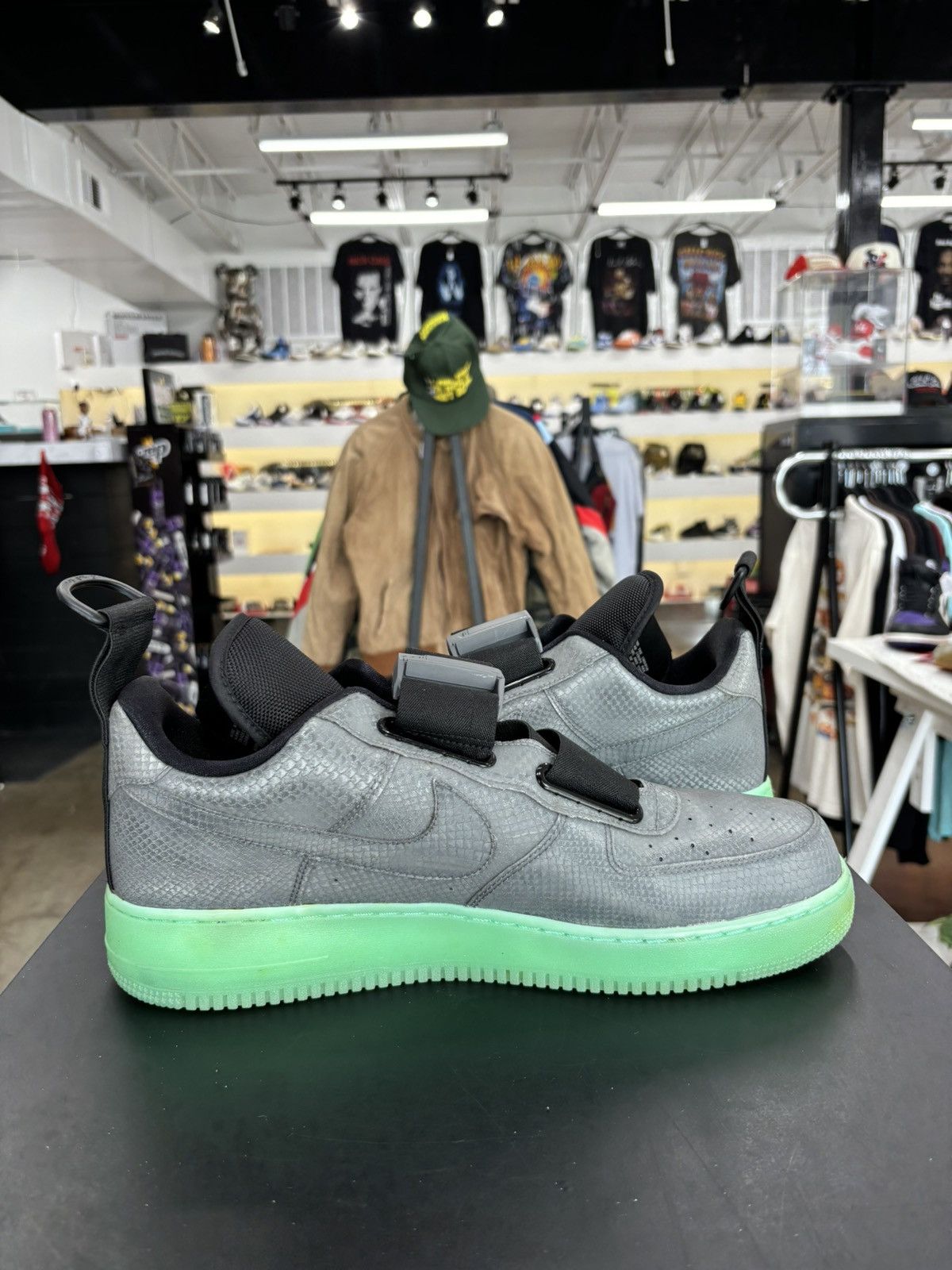 Nike Nike Air Force 1 Utility OBJ Sz.14 Size US 14 / EU 47 - 4 Thumbnail