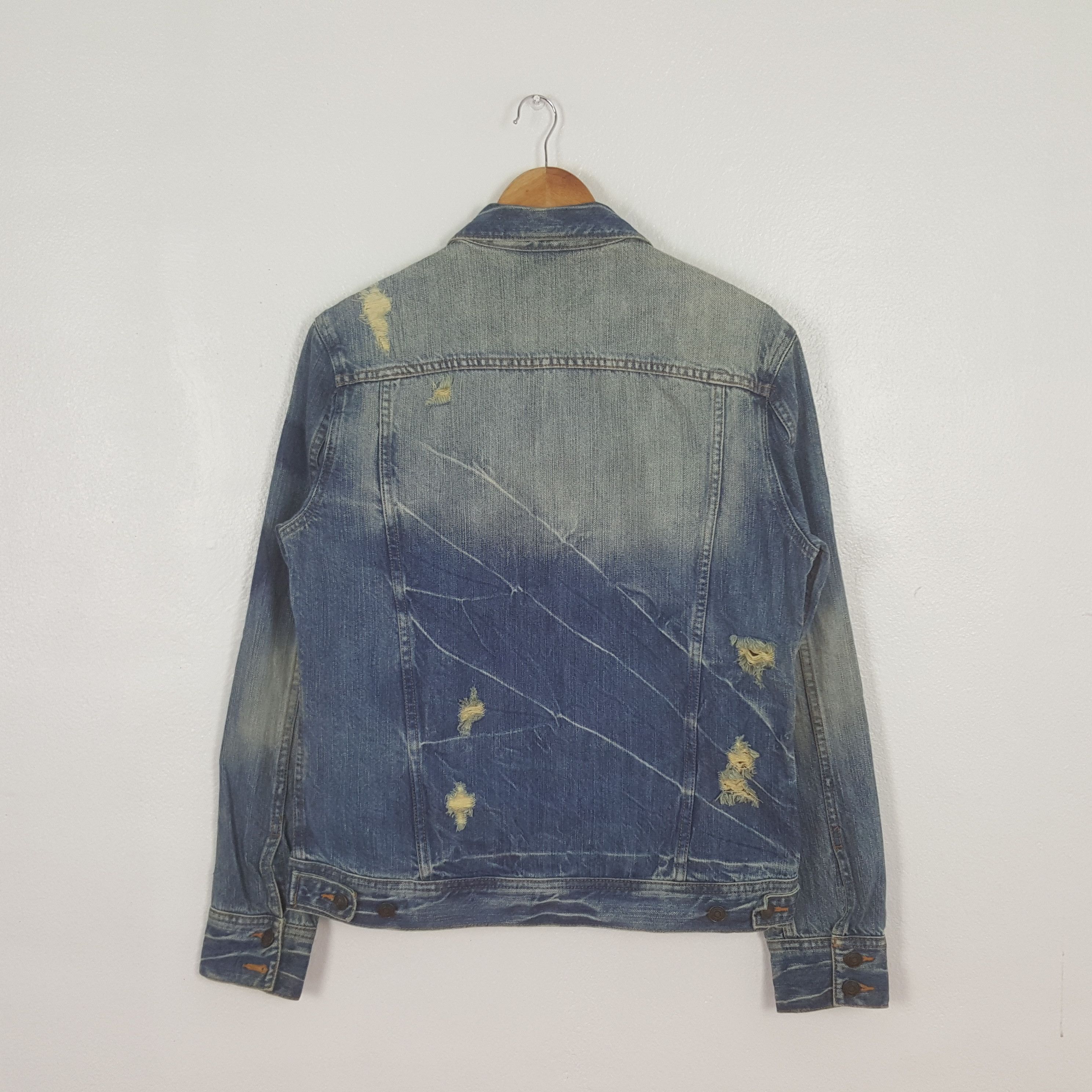 Levi's Vintage Levi's American Distressed Denim Jacket C321N3 Size US S / EU 44-46 / 1 - 3 Thumbnail