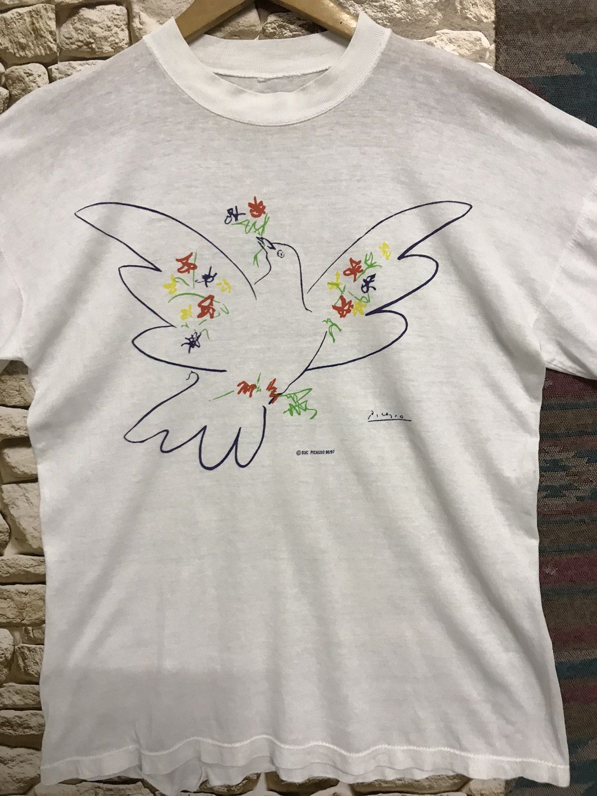 Vintage Vintage Pablo Picasso Dove of Peach Art Tees Size US M / EU 48-50 / 2 - 3 Thumbnail