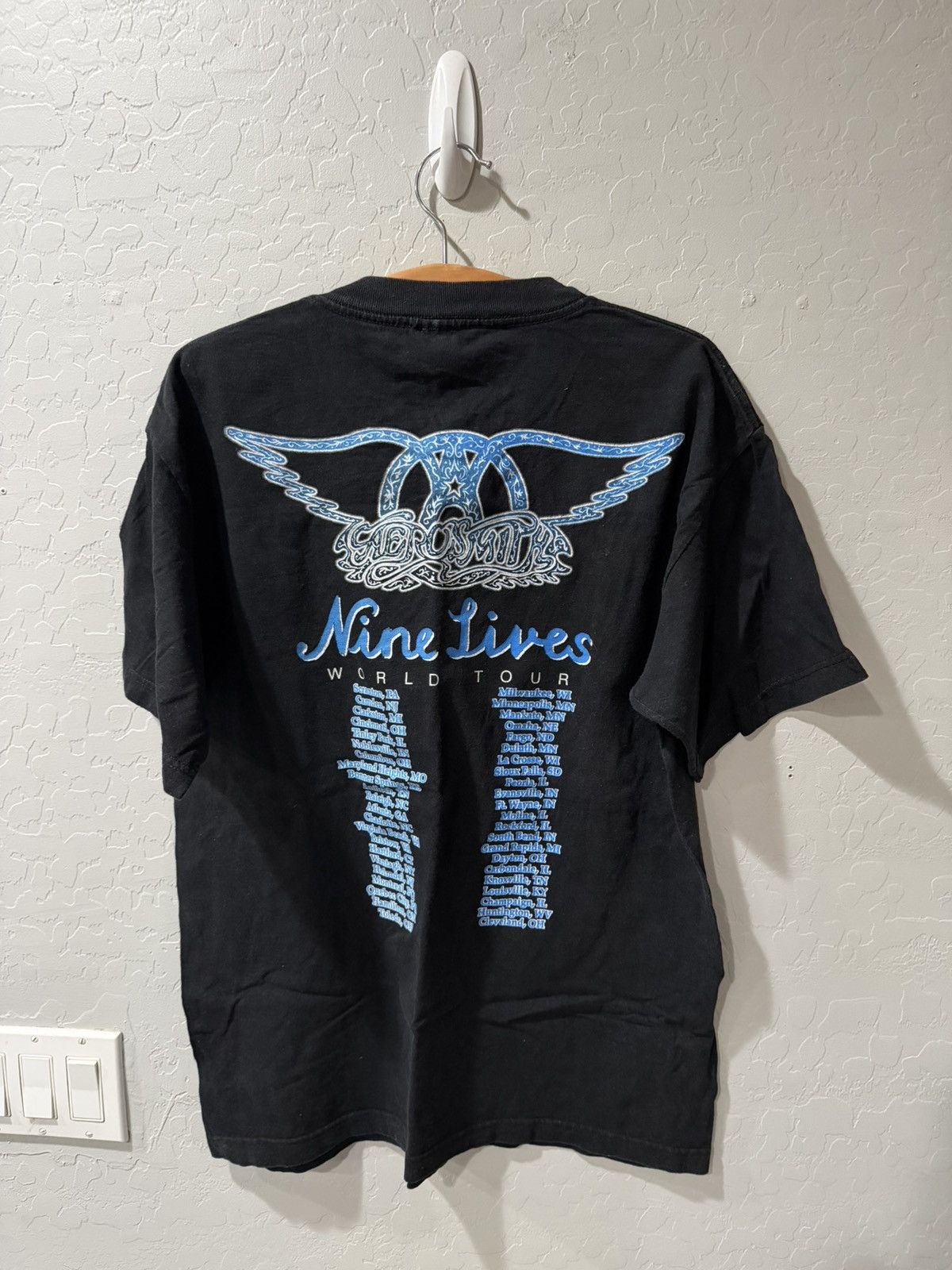 Alstyle Vintage 1997 Aerosmith Nine Lives World Tour Shirt Large Size US L / EU 52-54 / 3 - 5 Thumbnail