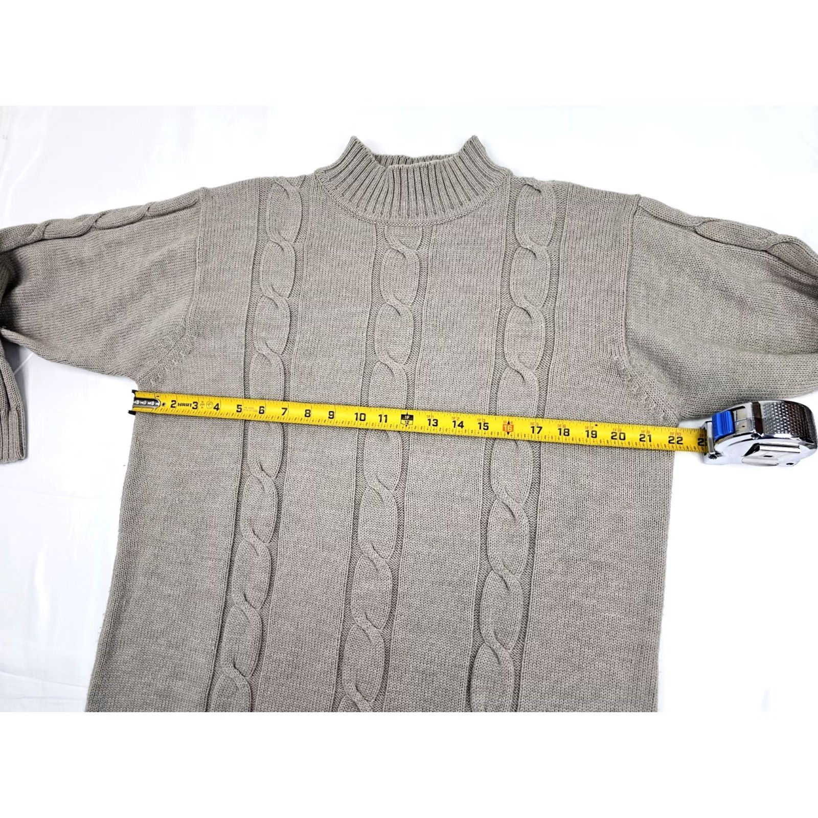 Liz Claiborne VINTAGE Liz Claiborne Merino Wool Blend Knit Sweater Women M Beige Fisherman EUC Size M / US 6-8 / IT 42-44 - 5 Thumbnail