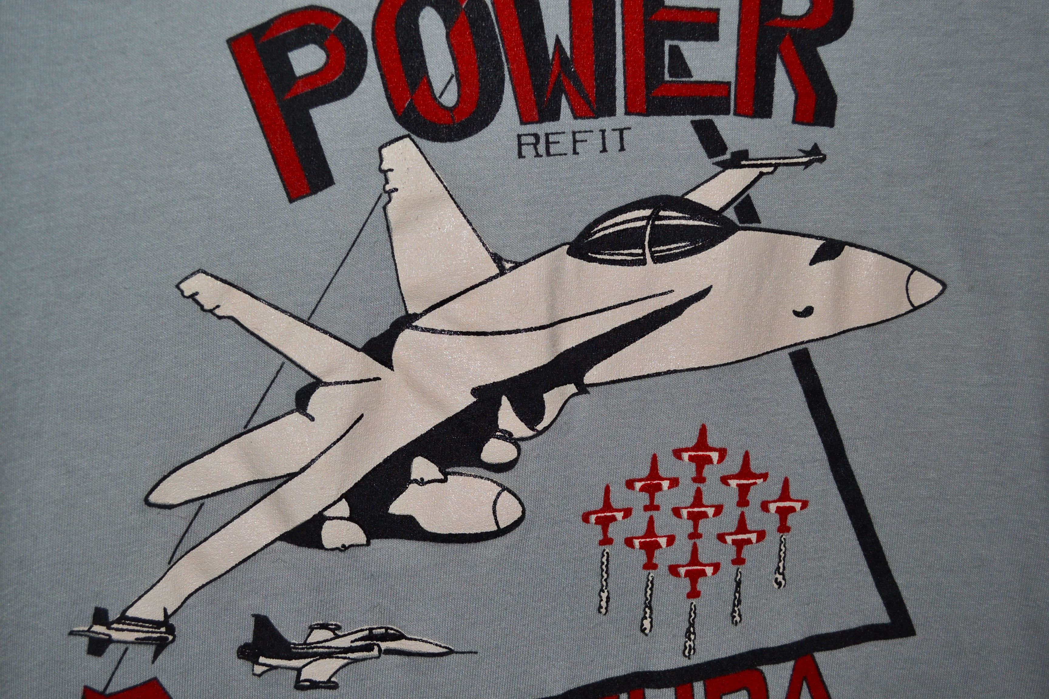Vintage Vintage Orenda Snowbirds T-shirt Military Plane S XL 80s Size US XS / EU 42 / 0 - 4 Thumbnail