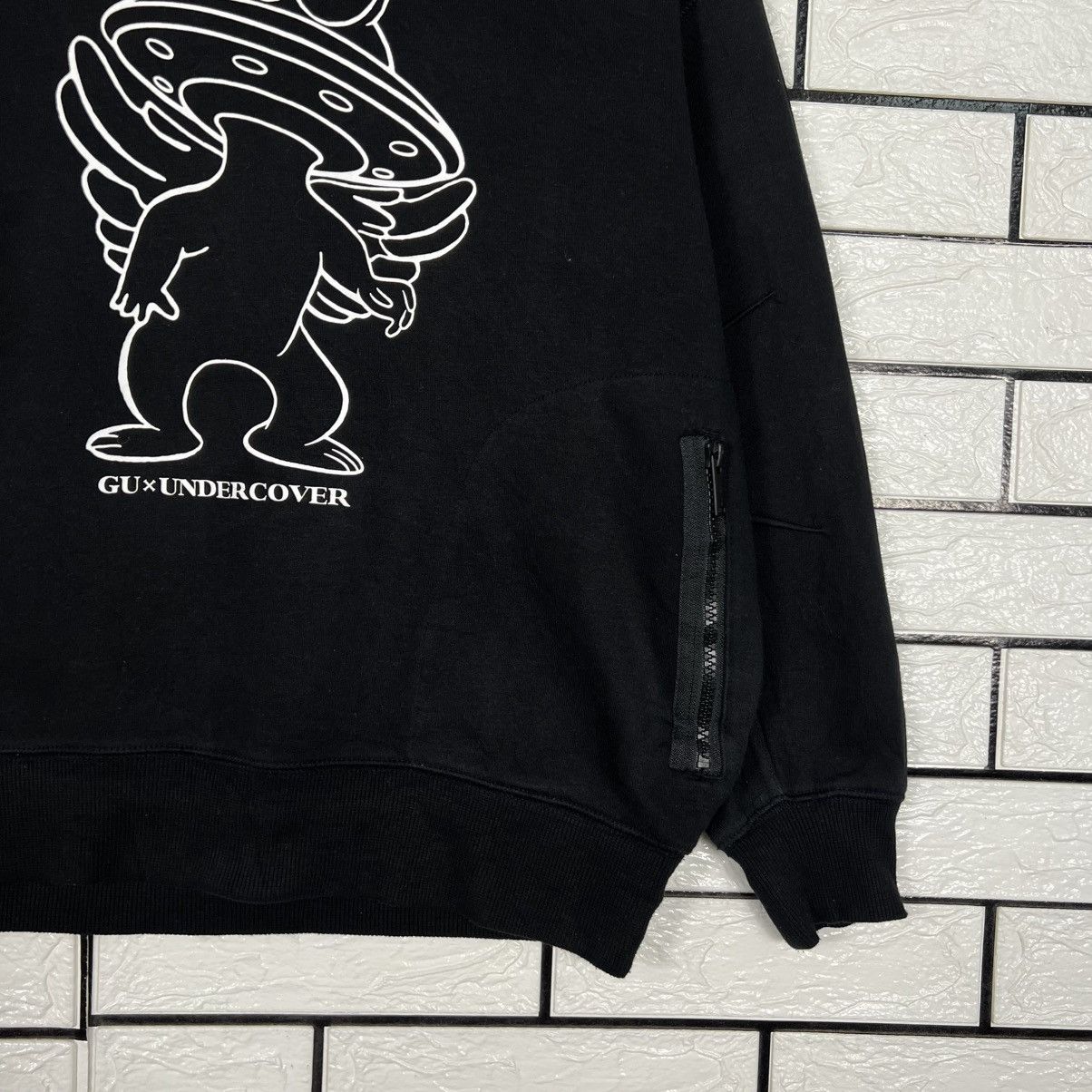 GU × Undercover GU x UNDERCOVER Big Logo Kids Pullover Hoodies #4311-C195 Size US XXS / EU 40 - 8 Thumbnail