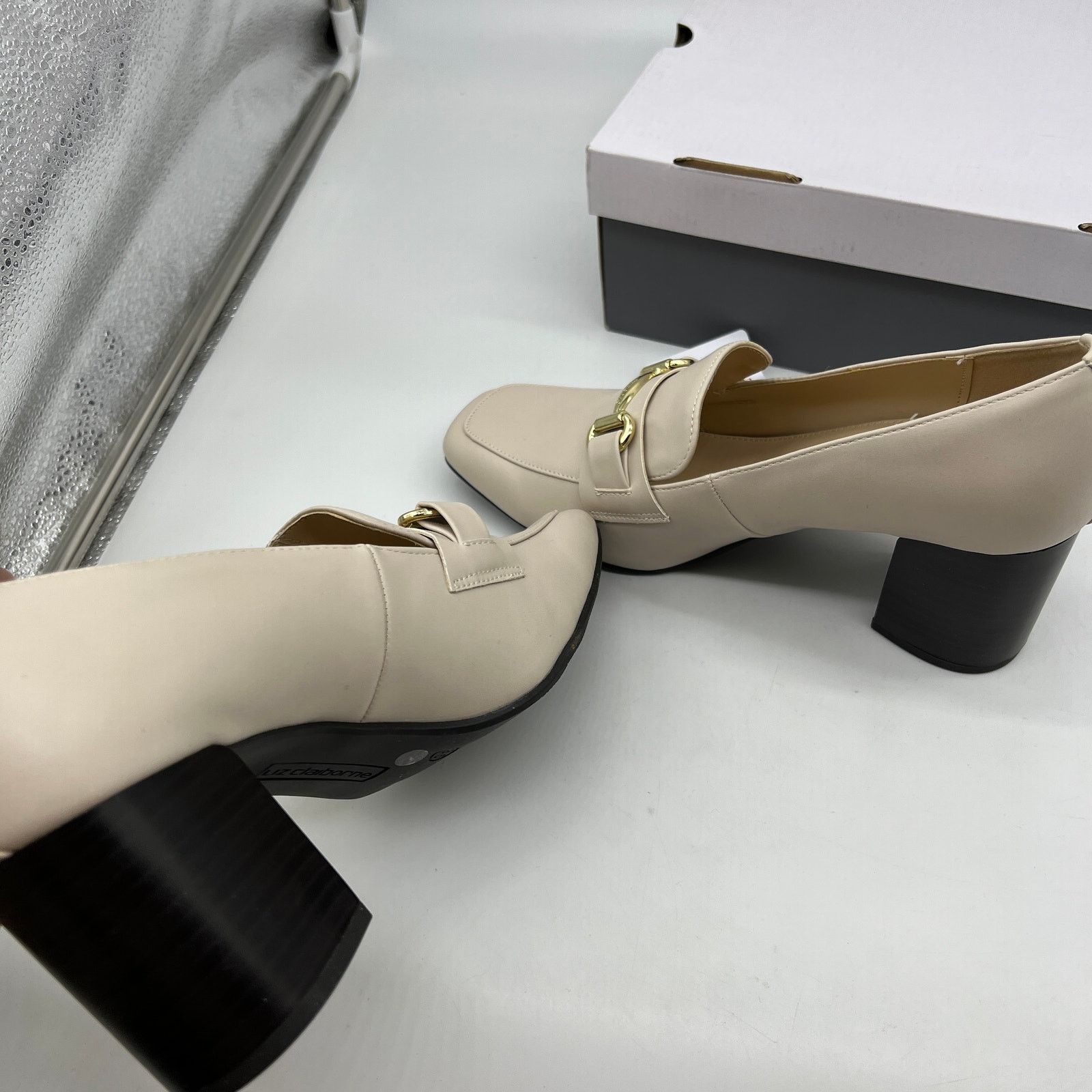 Other Liz Claiborne Morris Faux Leather Cream Heels Size 8.5M Size US 8.5 / IT 38.5 - 13 Thumbnail