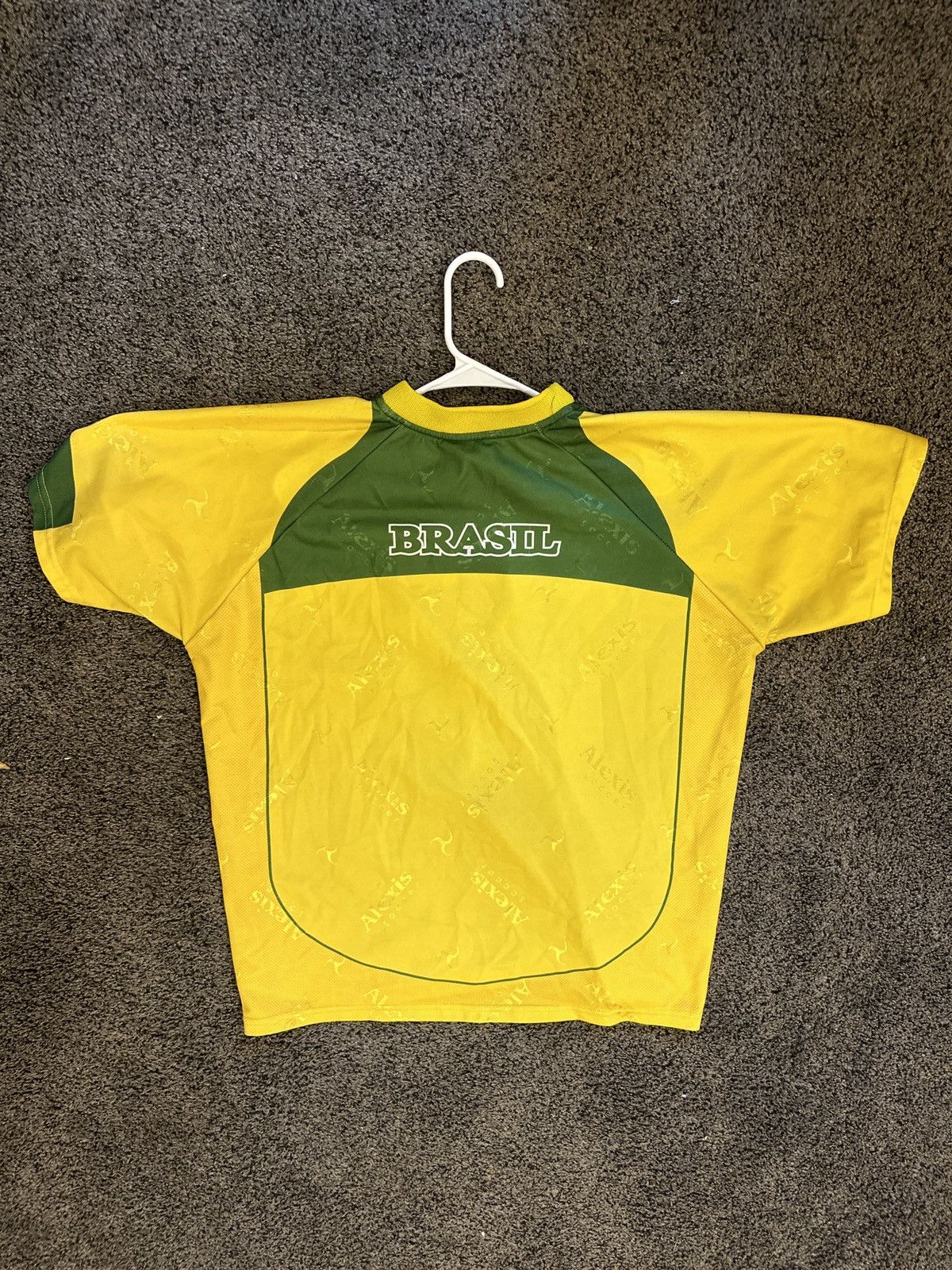 Other Brasil Soccer Jersey Size US L / EU 52-54 / 3 - 2 Thumbnail