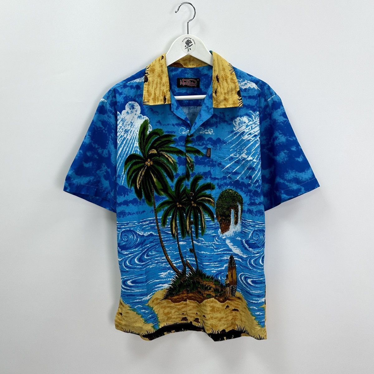 Vintage Vintage 90s Naika Paradise Island Hawaiian Shirt size M nice Size US M / EU 48-50 / 2 - 1 Thumbnail