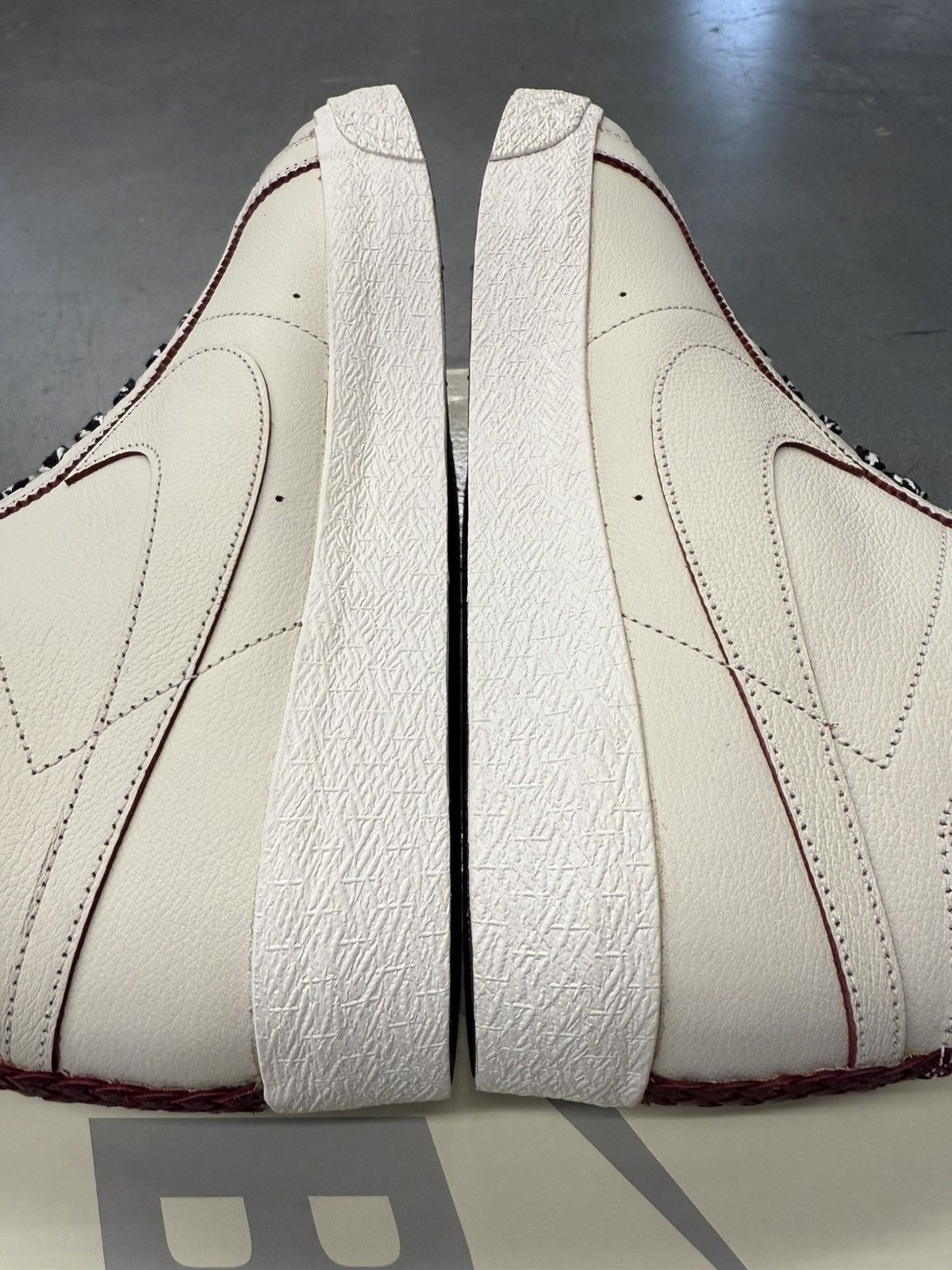 Nike 2024 Nike SB Zoom Blazer Mid QS Welcome Skateboarding Size US 13 / EU 46 - 3 Thumbnail