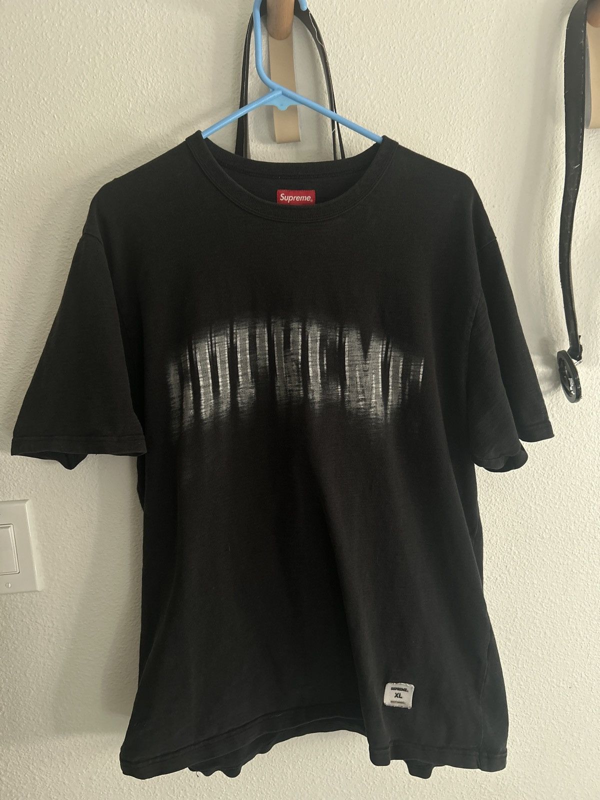 Supreme Supreme Short sleeve t-shirt blurred supreme logo 2021 Size US XL / EU 56 / 4 - 1 Thumbnail