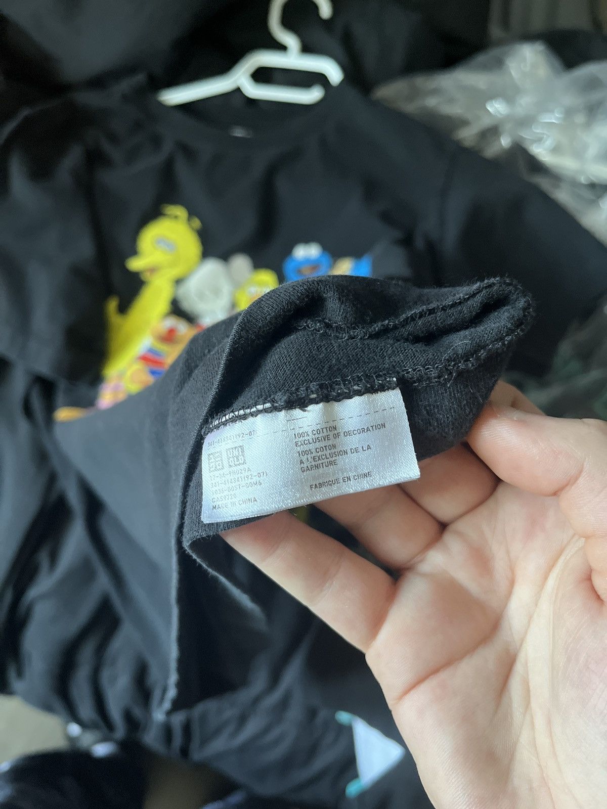 Kaws Kaws Sesame Street Size US S / EU 44-46 / 1 - 3 Thumbnail