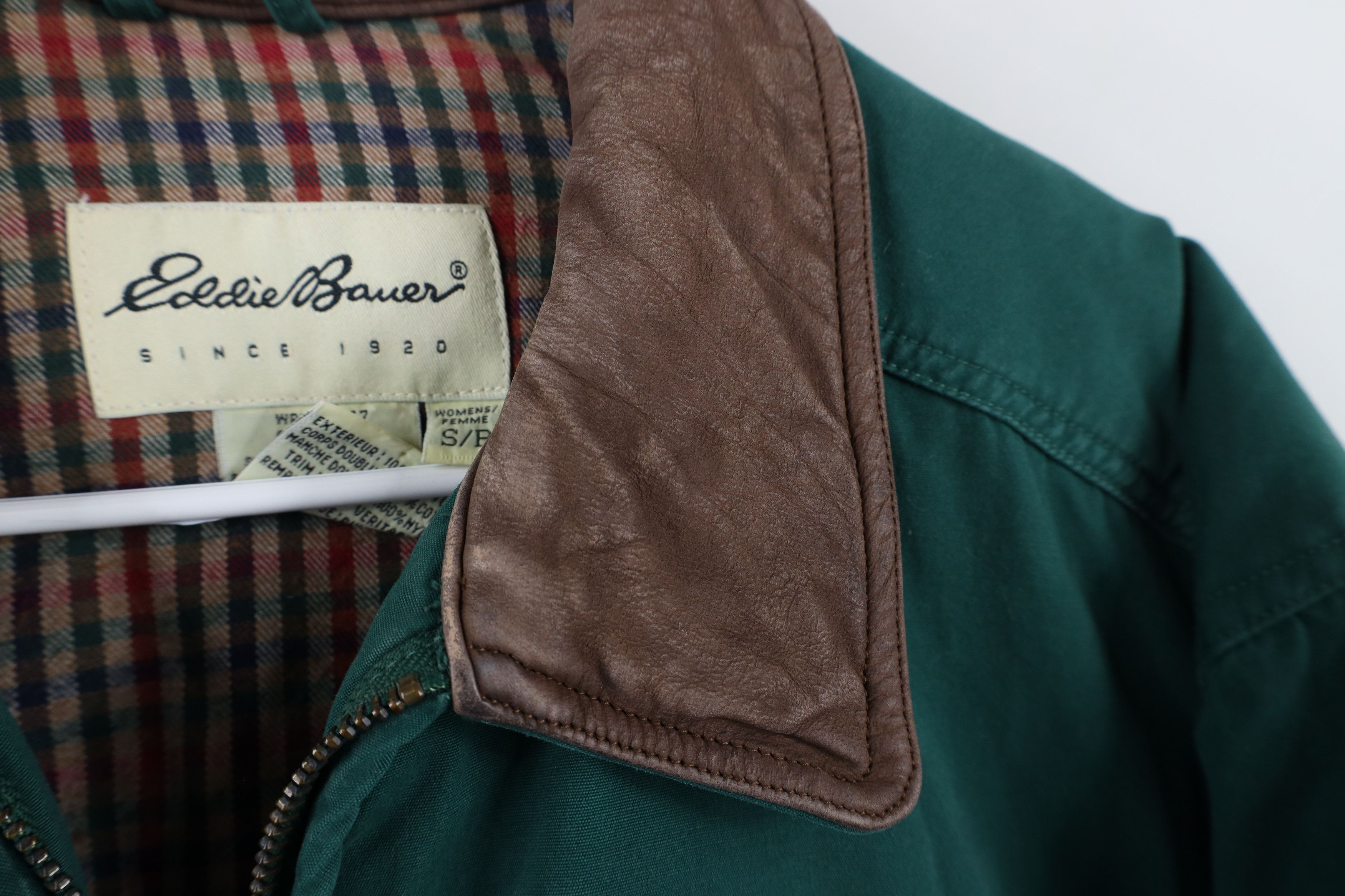 Eddie Bauer × Vintage Vintage 90s Eddie Bauer Lined Goose Down Chore Barn Jacket Size S / US 4 / IT 40 - 4 Thumbnail