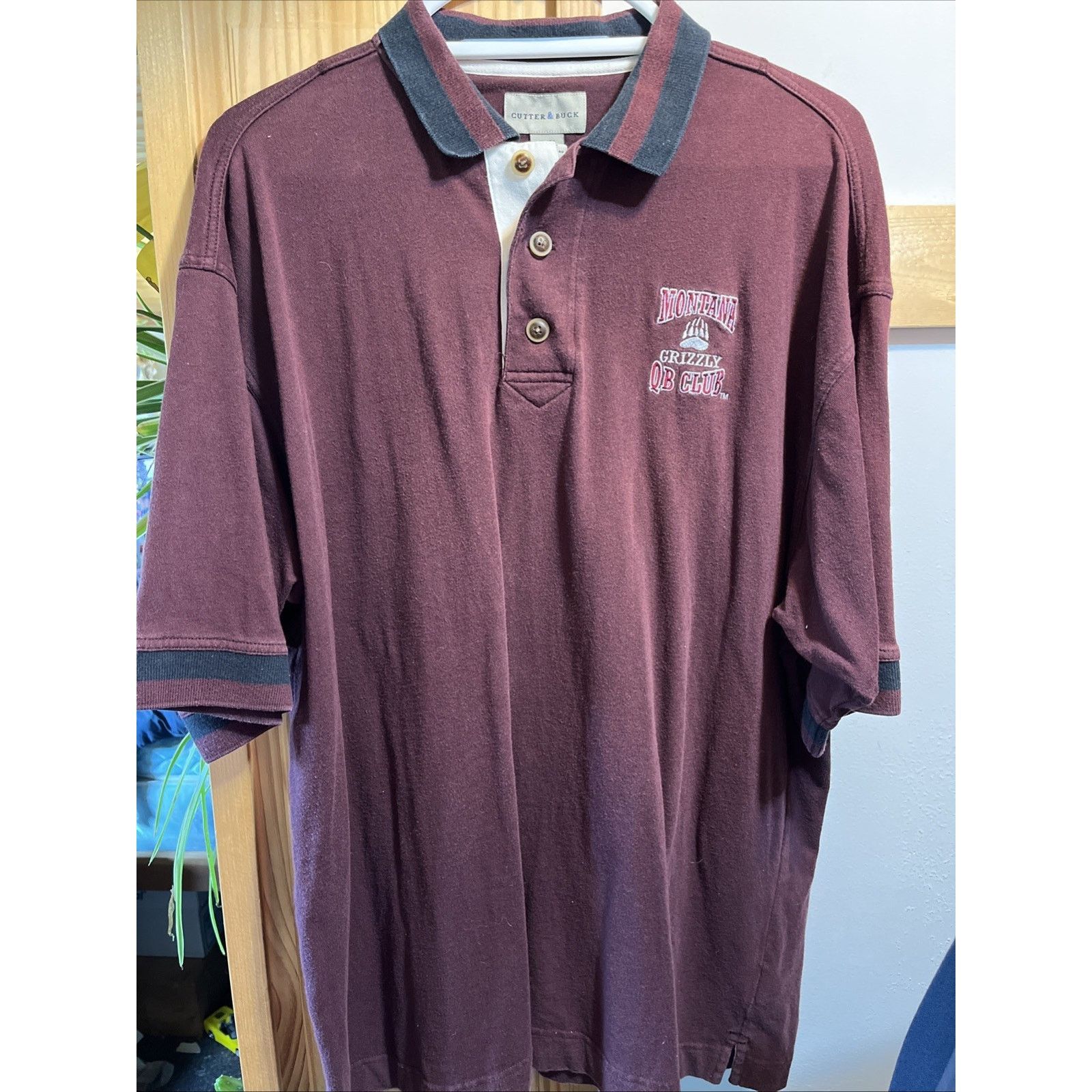 Cutter & Buck Cutter & Buck Red Montana Grizzlies NCAA Polo Shirt Men’s XL Size US XL / EU 56 / 4 - 2 Thumbnail