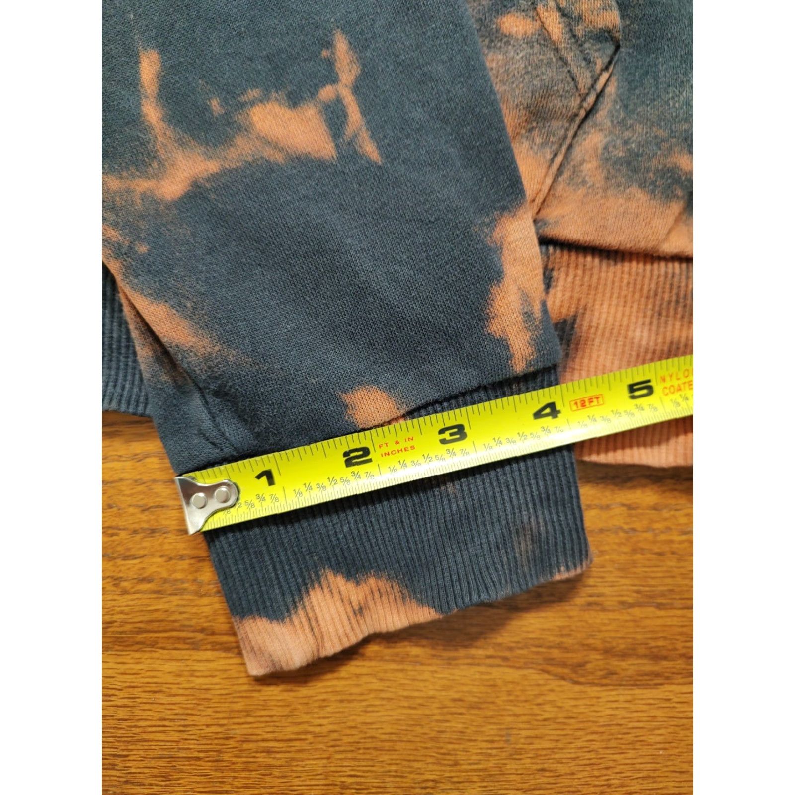 Under Armour VINTAGE Under Armour Tie Dye Acid Wash Hoodie Sweatshirt Black Mens Tag Small Size US S / EU 44-46 / 1 - 8 Thumbnail