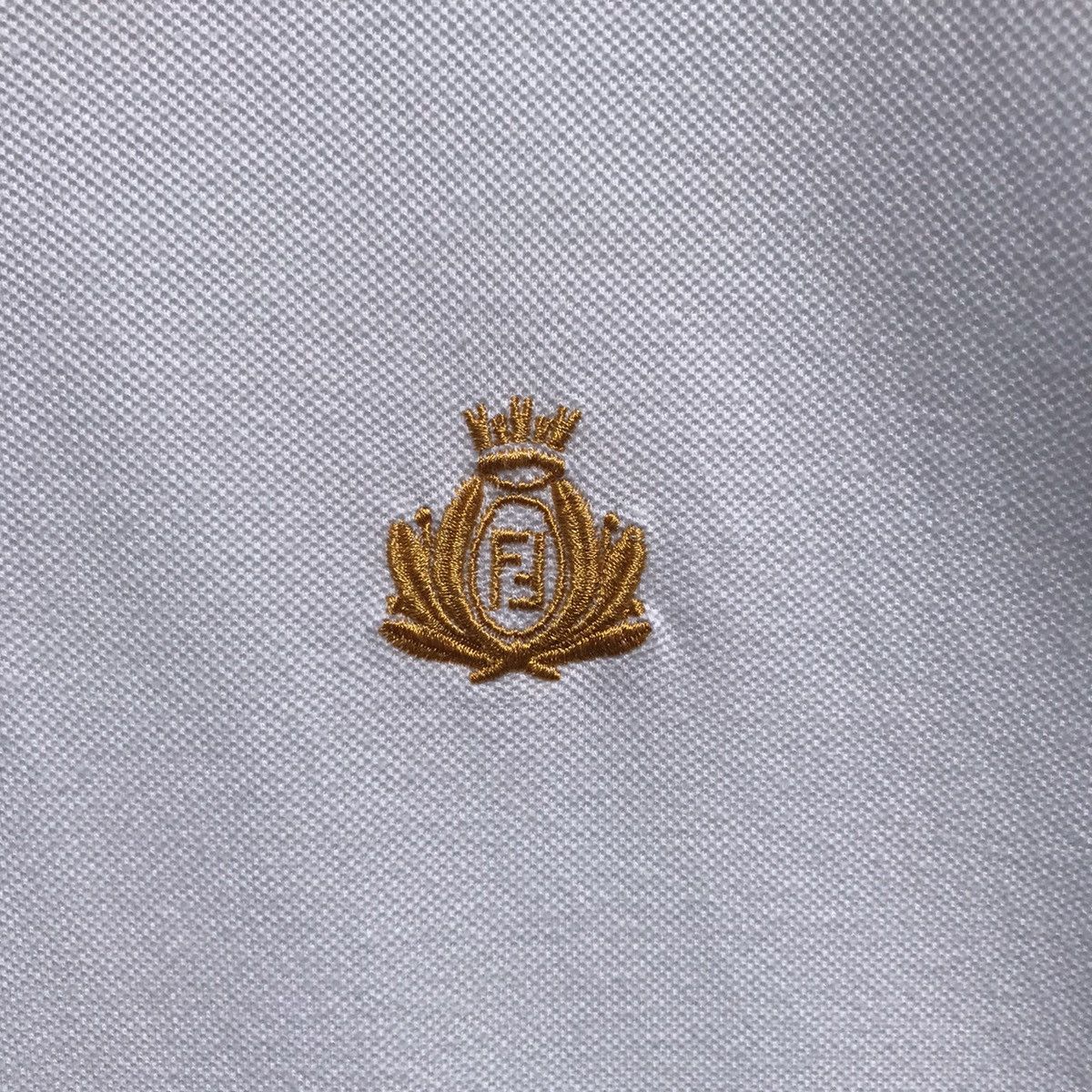 Fendi Vintage Fendi Polos Tee Embroidery Small Logo Fendi Luxury Size US S / EU 44-46 / 1 - 8 Thumbnail