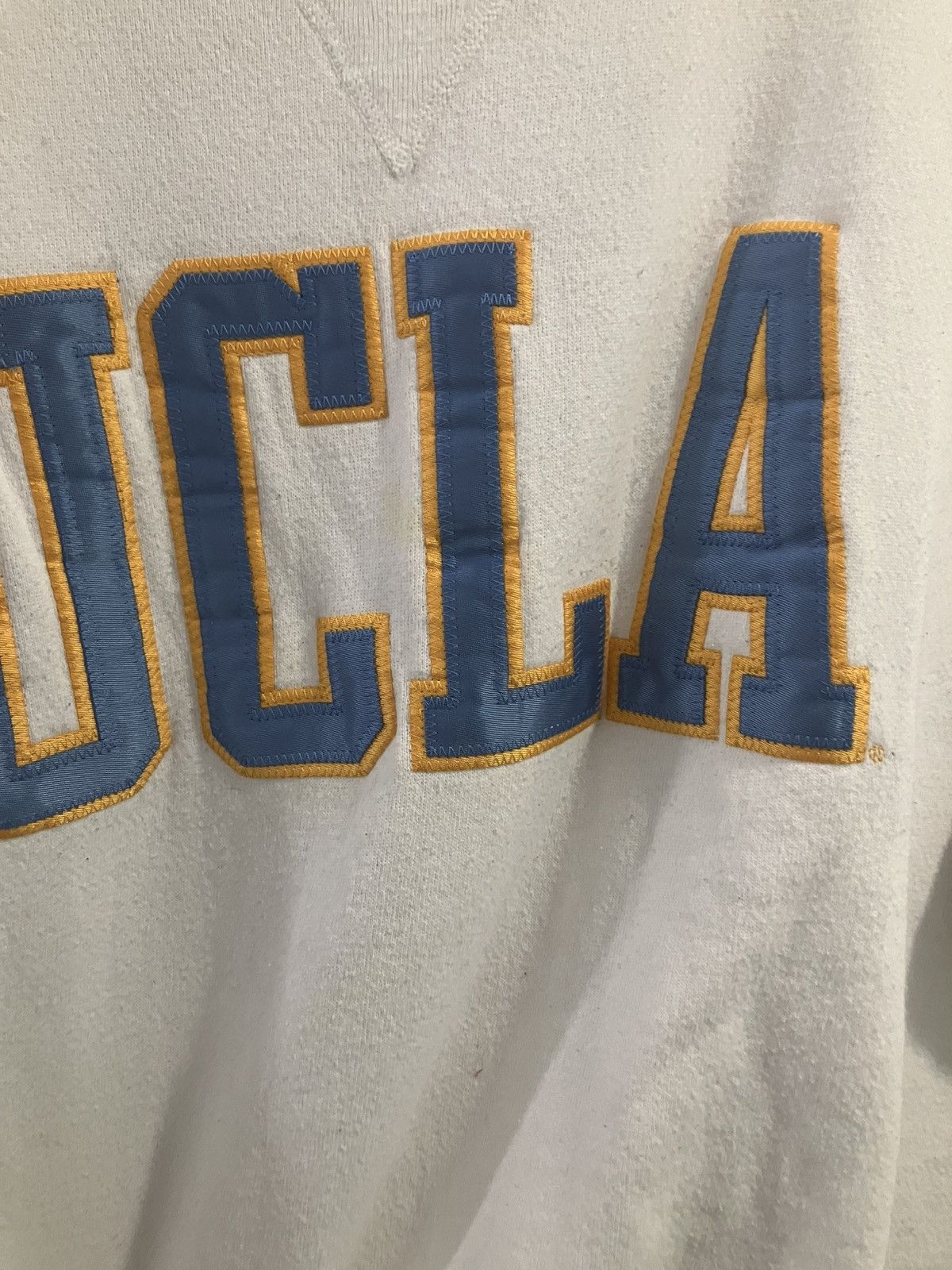 Other VTG UCLA Gold Standard pullover sweater crew neck SZ MEDIUM Size US M / EU 48-50 / 2 - 3 Thumbnail
