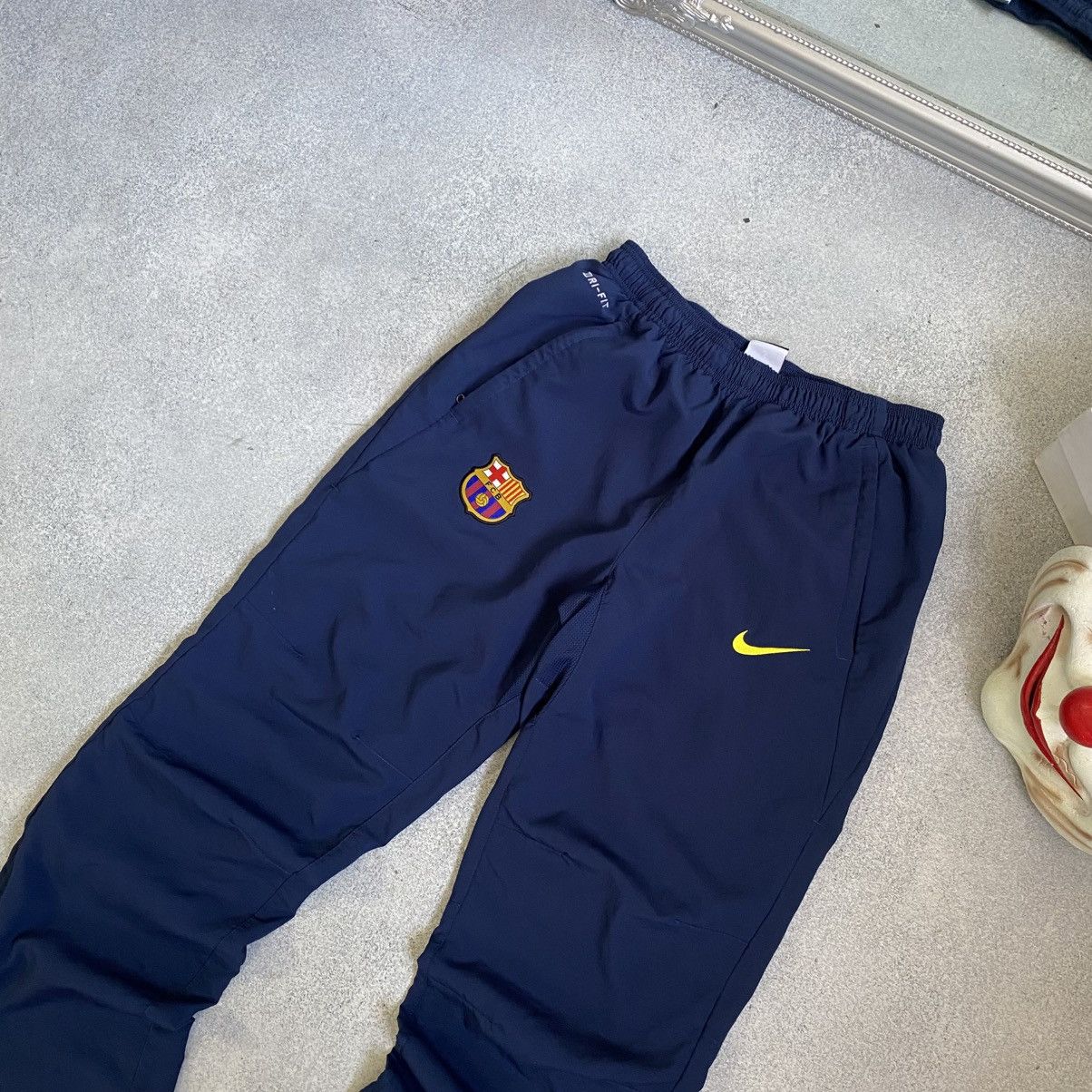 Nike Nike Vintage Barcelona Track pants Drill nylon Y2K joggers Size US 30 / EU 46 - 3 Thumbnail