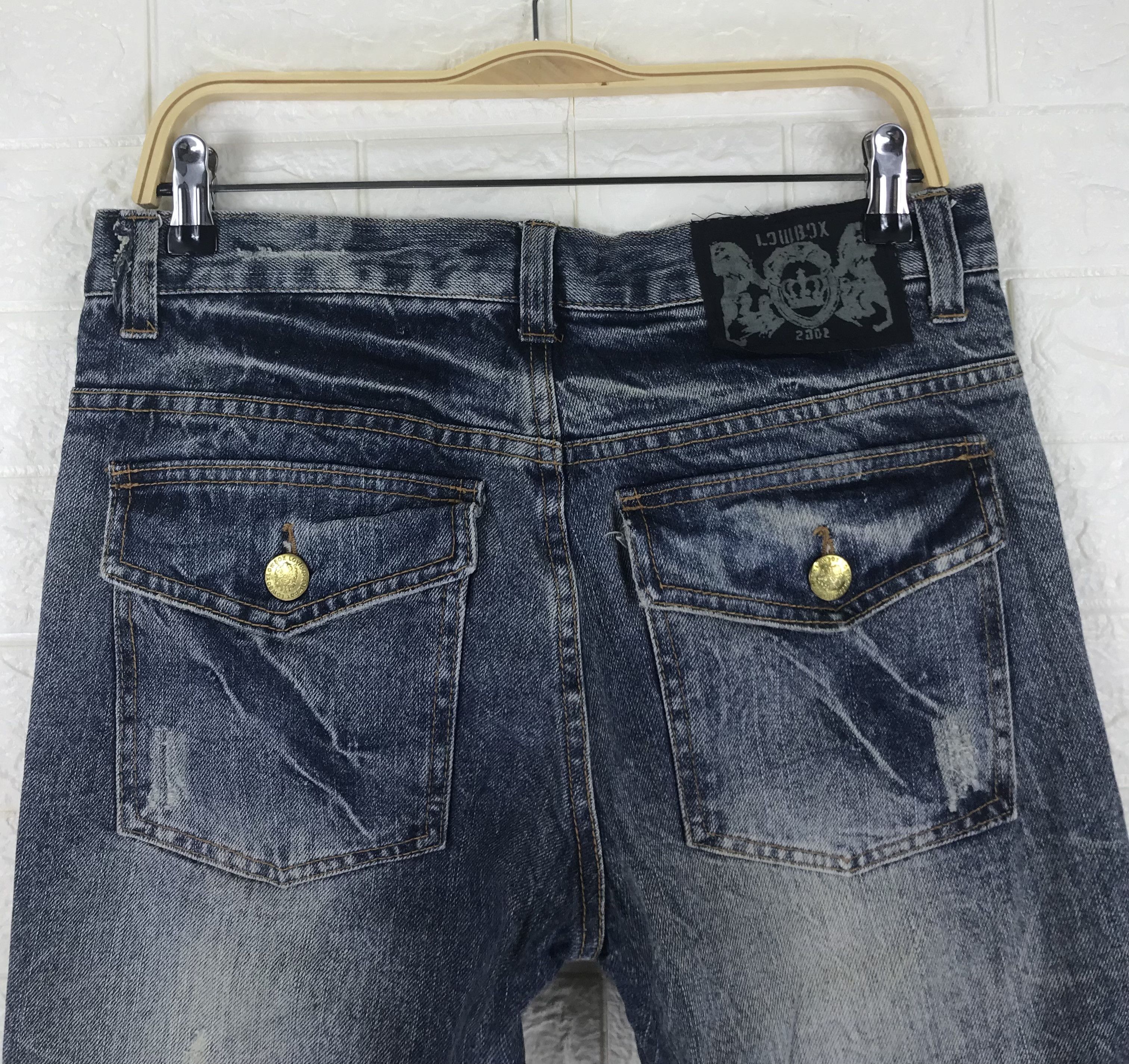LOWBOX Lowbox Japanese Ripped Style Flare Jeans Bell Bottom Denim Size US 32 / EU 48 - 6 Thumbnail