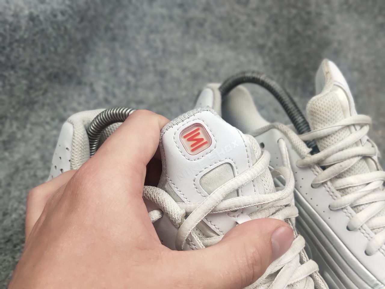 Nike Nike Shox R4 White Metallic Vintage Y2K Style Sneakers shoes Size US 5.5 / IT 35.5 - 20 Thumbnail