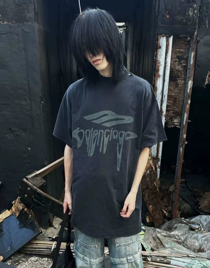 Balenciaga Balenciaga Black Washed Old 3 B Dissolved LOGO Short Sleev Size US XL / EU 56 / 4 - 4 Thumbnail