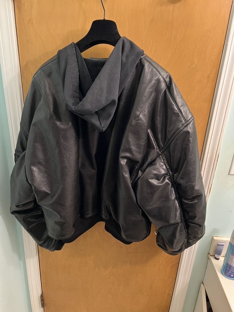 Balenciaga bullskin leather bomber jacket Size US S / EU 44-46 / 1 - 3 Thumbnail