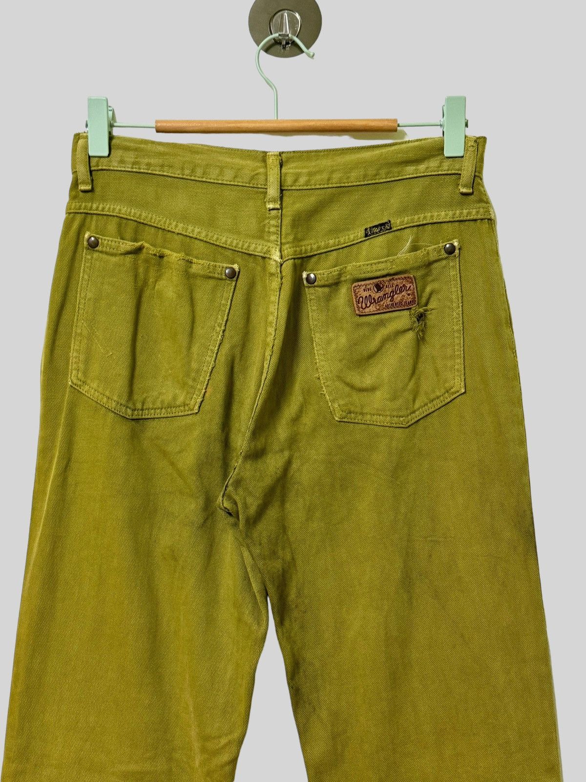 Japanese Brand FLARE BLUE BELL LADY WRANGLER GREEN BOOY CUT JEANS Size US 28 / EU 44 - 13 Thumbnail
