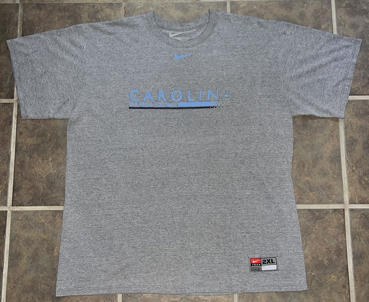 NCAA VINTAGE NIKE UNC TAR HEELS FOOTBALL Size US XXL / EU 58 / 5 - 2 Thumbnail