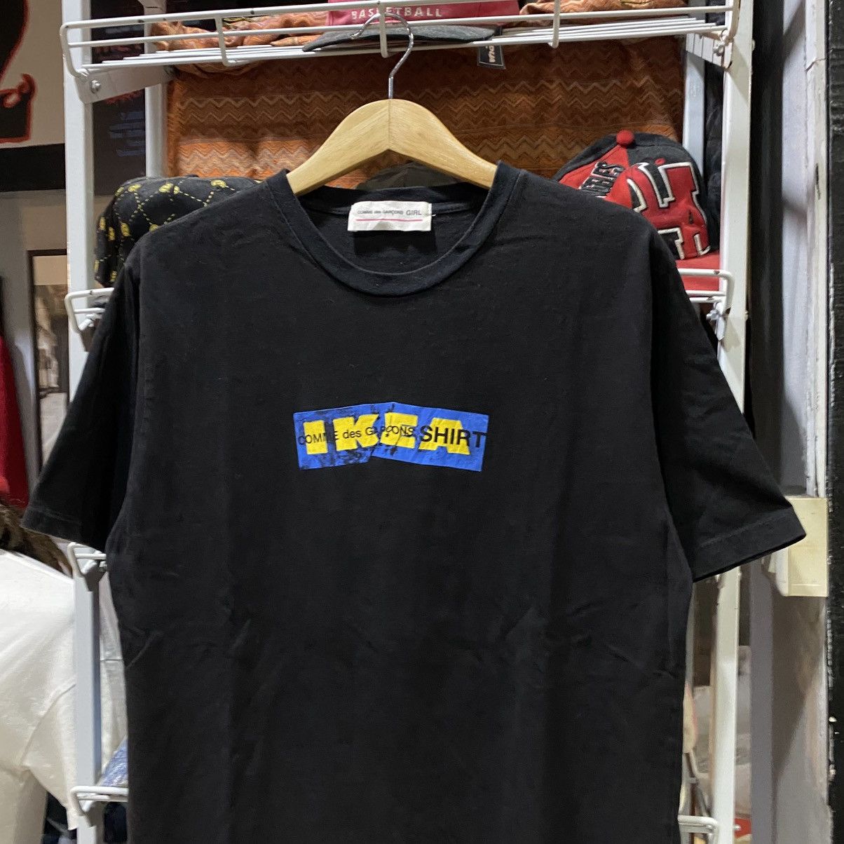 Comme des Garcons Comme Des Garcons girl ikea box logo tee Size US L / EU 52-54 / 3 - 3 Thumbnail