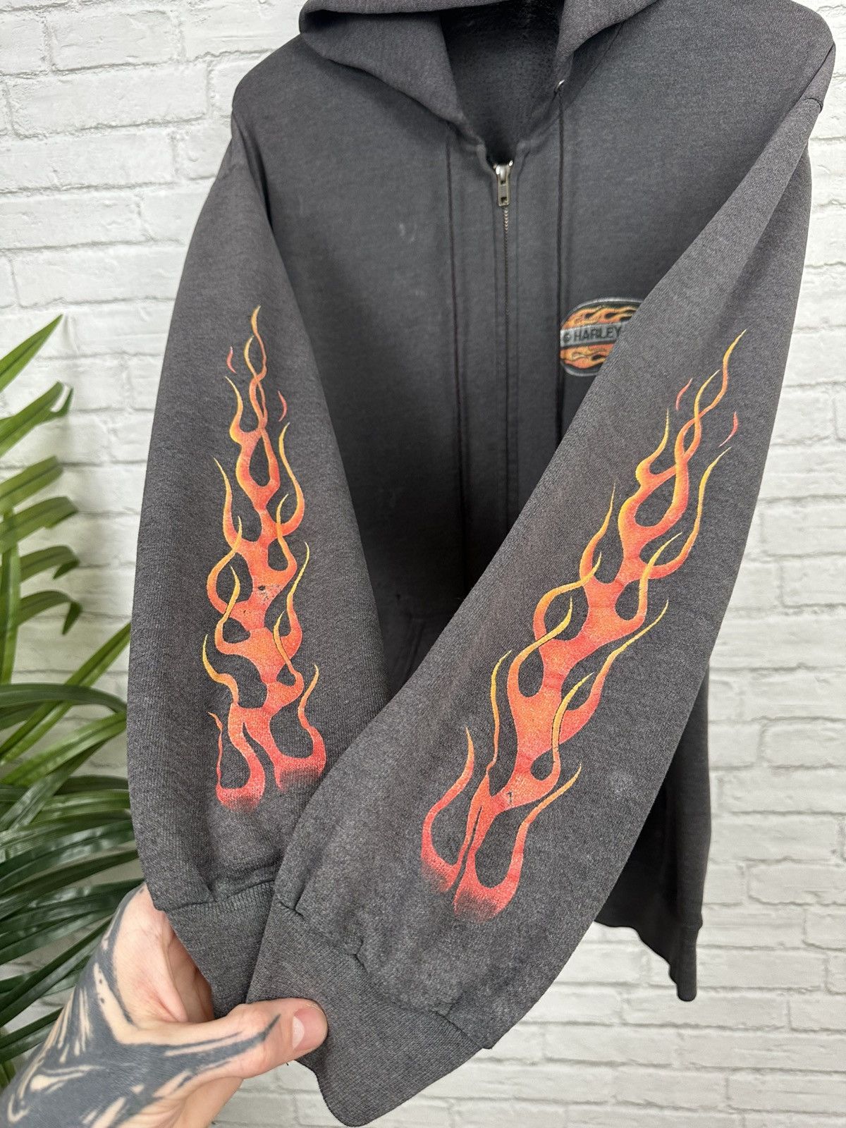 Harley Davidson (XL) SICK FADED VINTAGE Flames Harley Davidson Zip Up Hoodie Size US XL / EU 56 / 4 - 9 Thumbnail