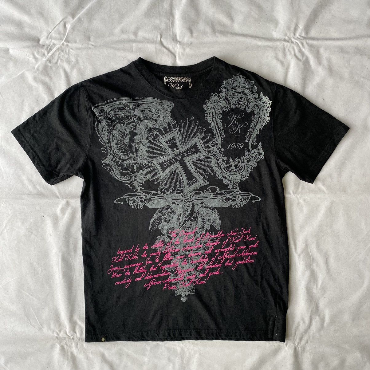 Japanese Brand × Karl Kani Karl Kani Black Gothic Cross Typography 1989 Designs Tees Size US L / EU 52-54 / 3 - 2 Thumbnail
