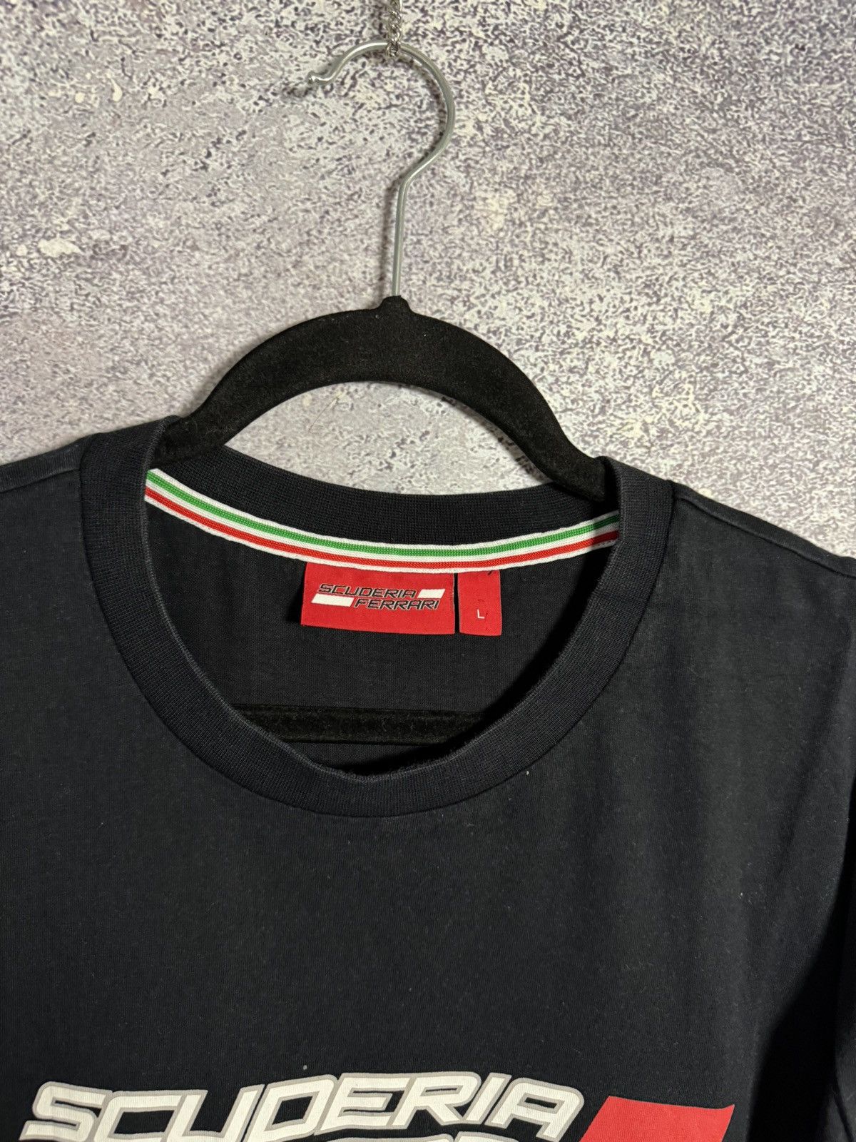 Ferrari × Formula 1 × Vintage Vintage Ferrari Scuderia Black T Shirt Racing F-1 L size Size US L / EU 52-54 / 3 - 8 Thumbnail