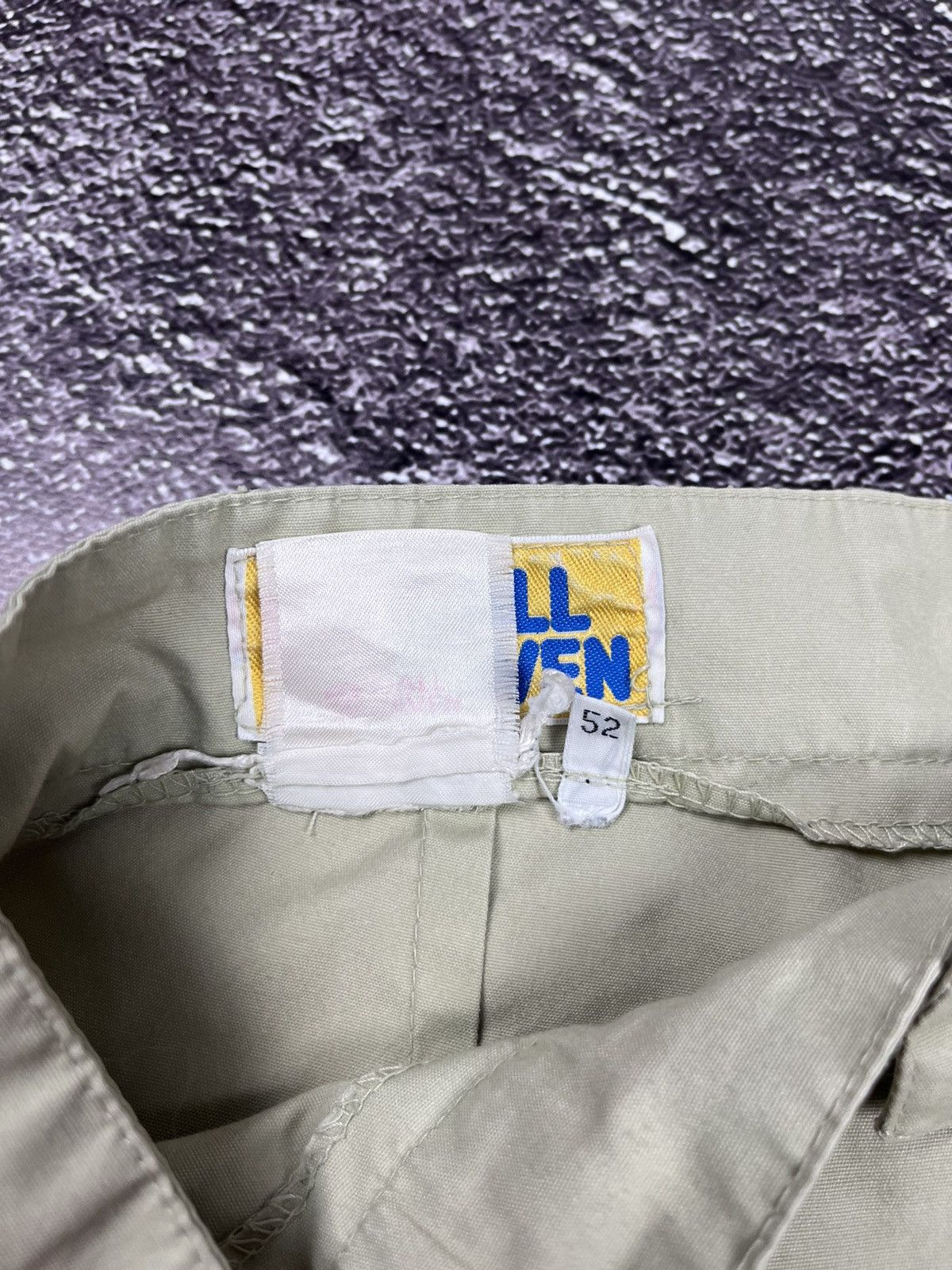 Fjallraven Vintage Fjallraven Outdoor Cargo Pants Beige Size 52 Size US 36 / EU 52 - 14 Thumbnail