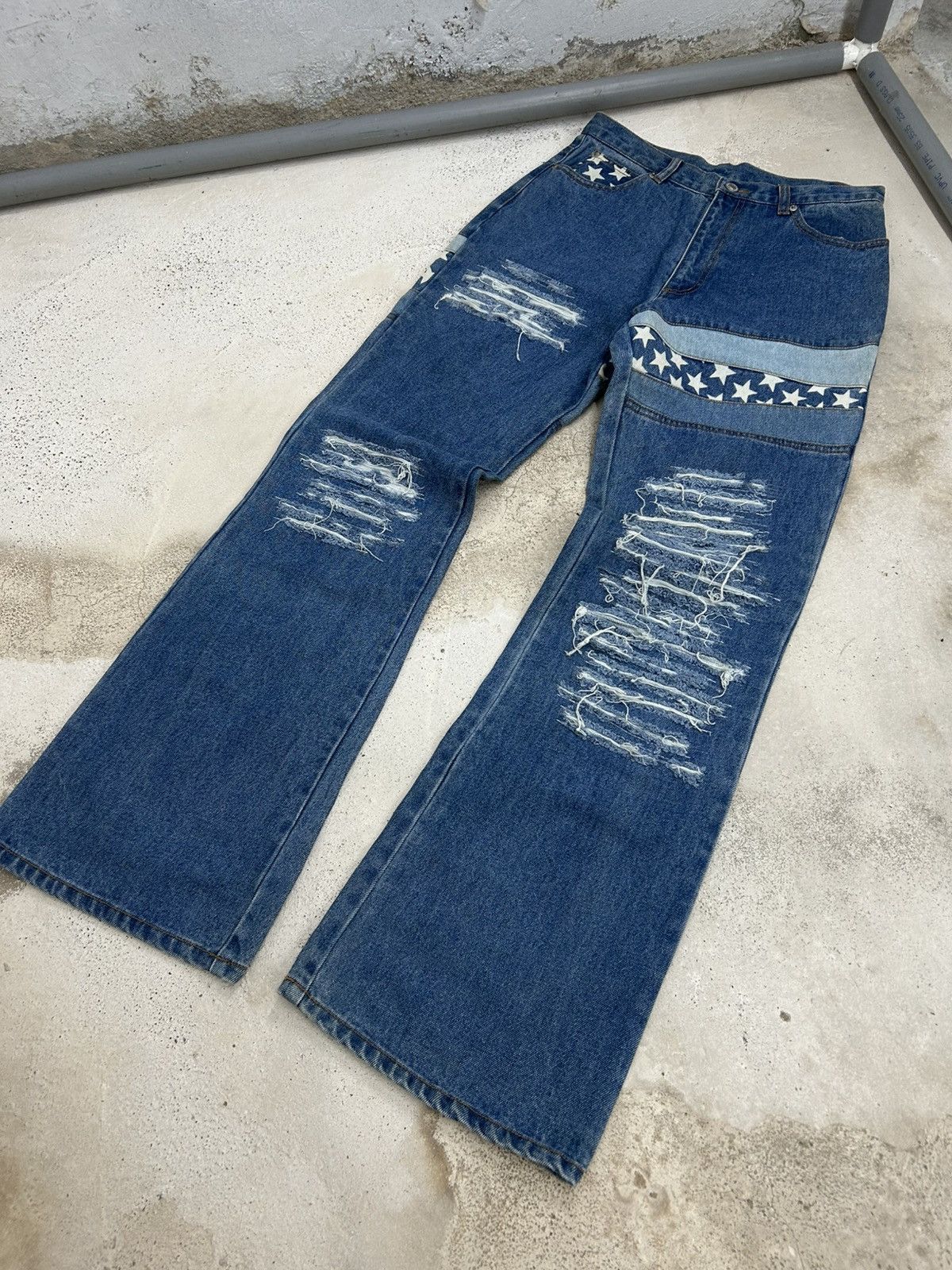 Hysteric Glamour Flare Distressed Jean Denim Star Patch Size US 28 / EU 44 - 2 Thumbnail