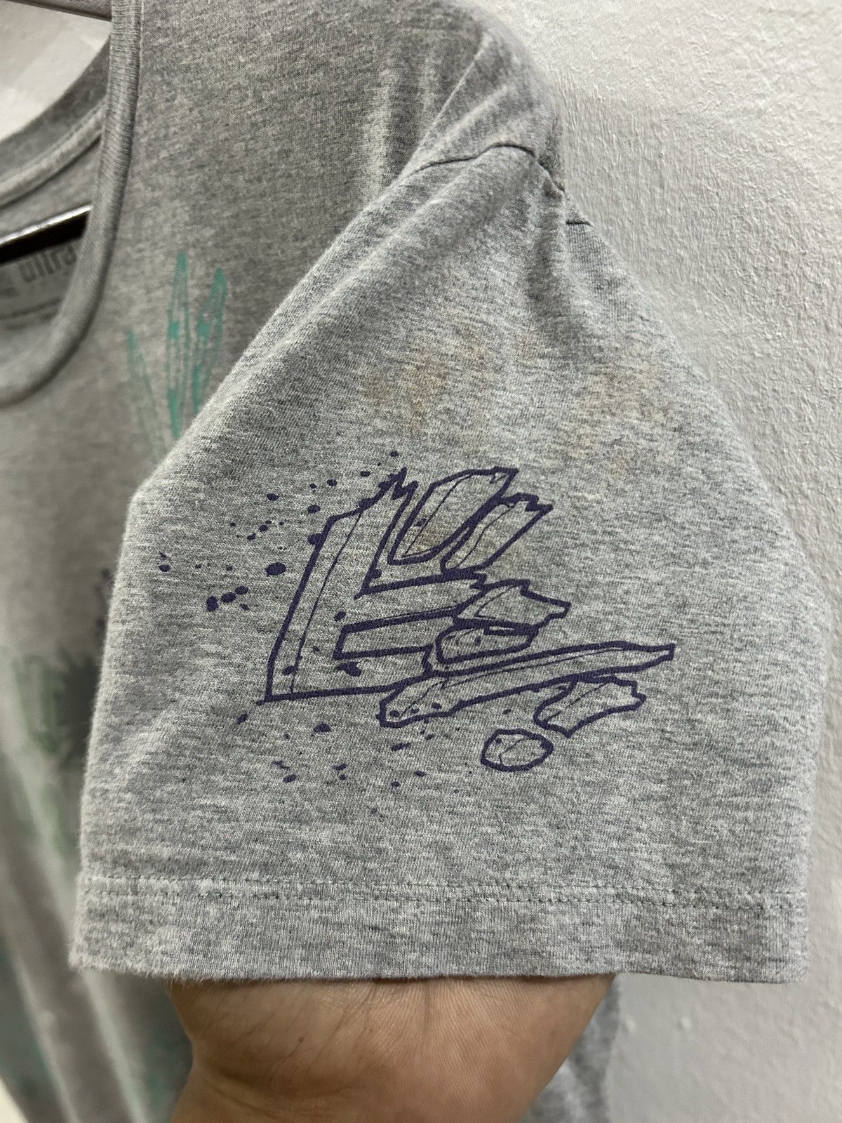 Anime Jojo’s Bizarre Adventure Echoes Act 1 Ultra Violence Tee Size US M / EU 48-50 / 2 - 7 Thumbnail