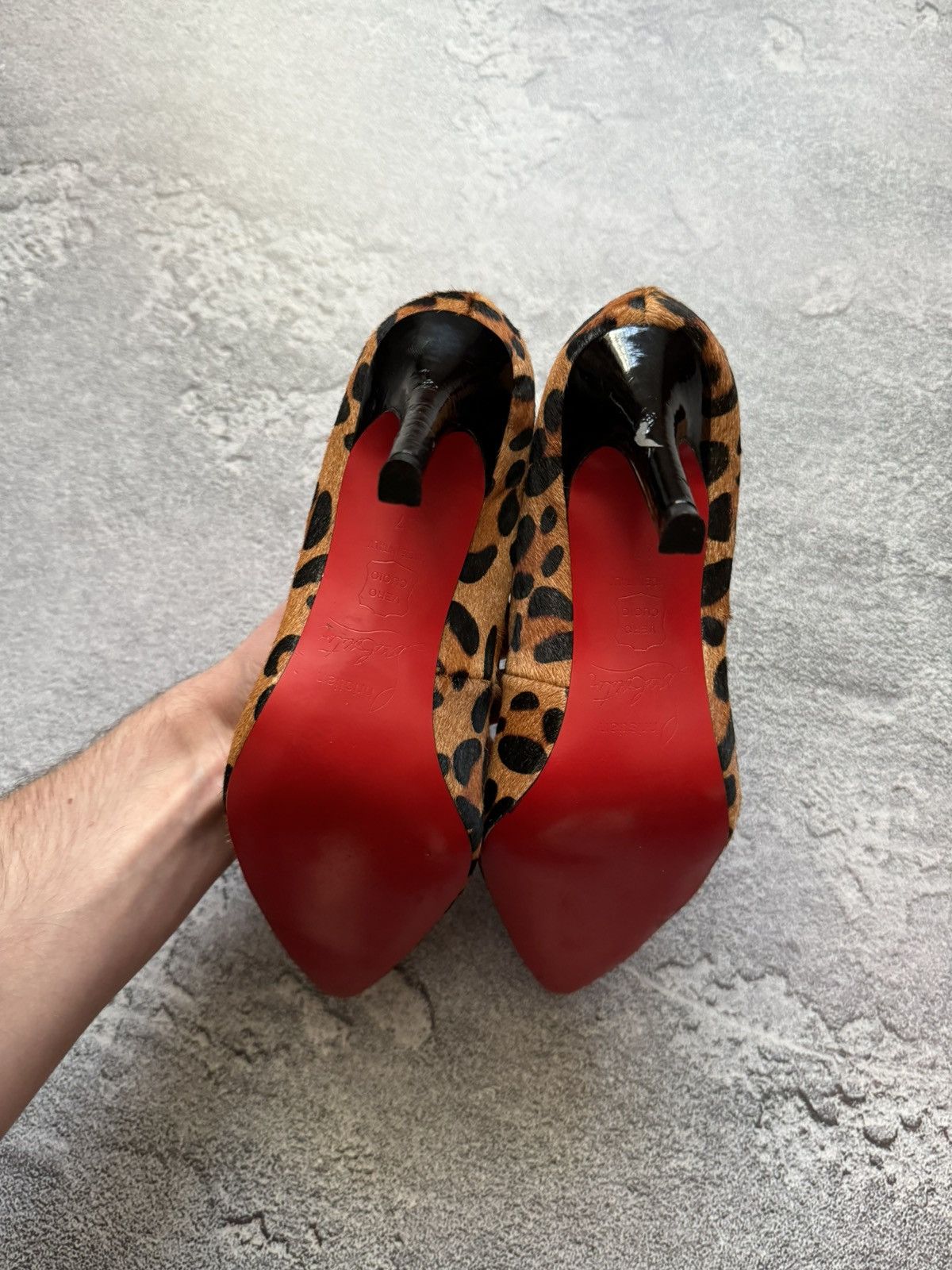 Christian Louboutin Christian Louboutin 37 leopard 🐆 heels 👠 shoes high Size US 7 / IT 37 - 10 Thumbnail