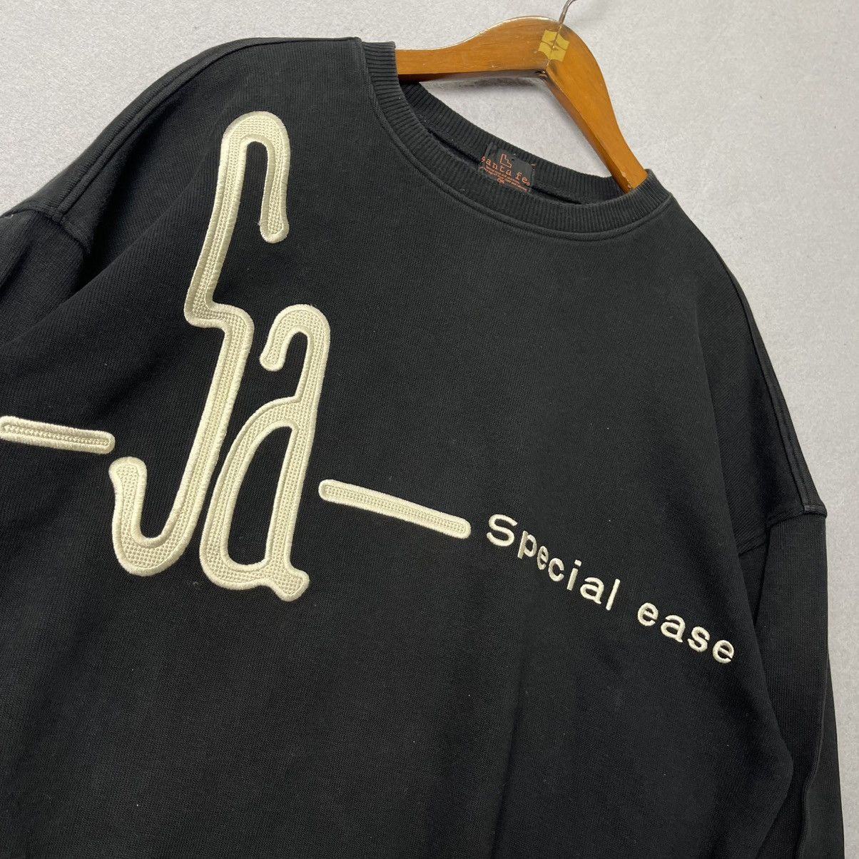 Japanese Brand Vintage Santa Fe Graphic Crewneck Sweatshirt Black Big Logo Size US XL / EU 56 / 4 - 5 Thumbnail