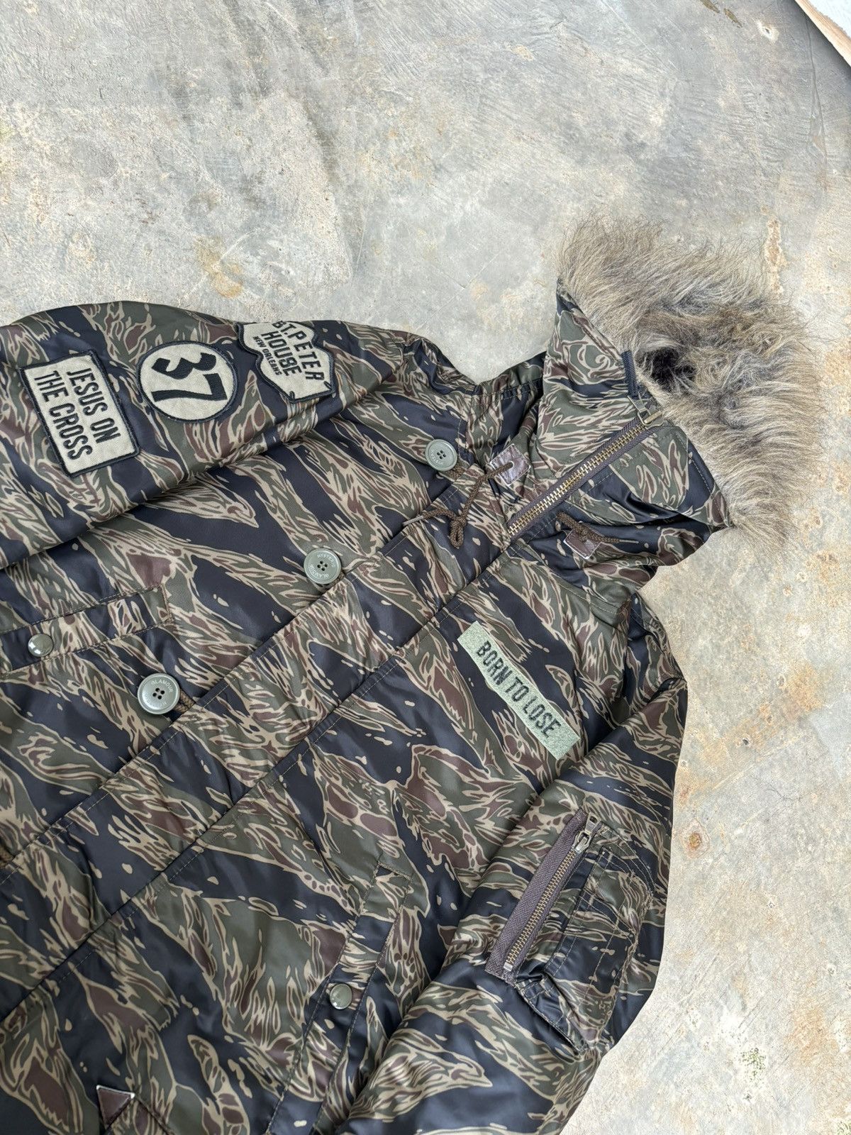 Hysteric Glamour Hysteric Glamour Tiger stripe Ifsix Lgb Style Fur Jacket Size US S / EU 44-46 / 1 - 4 Thumbnail