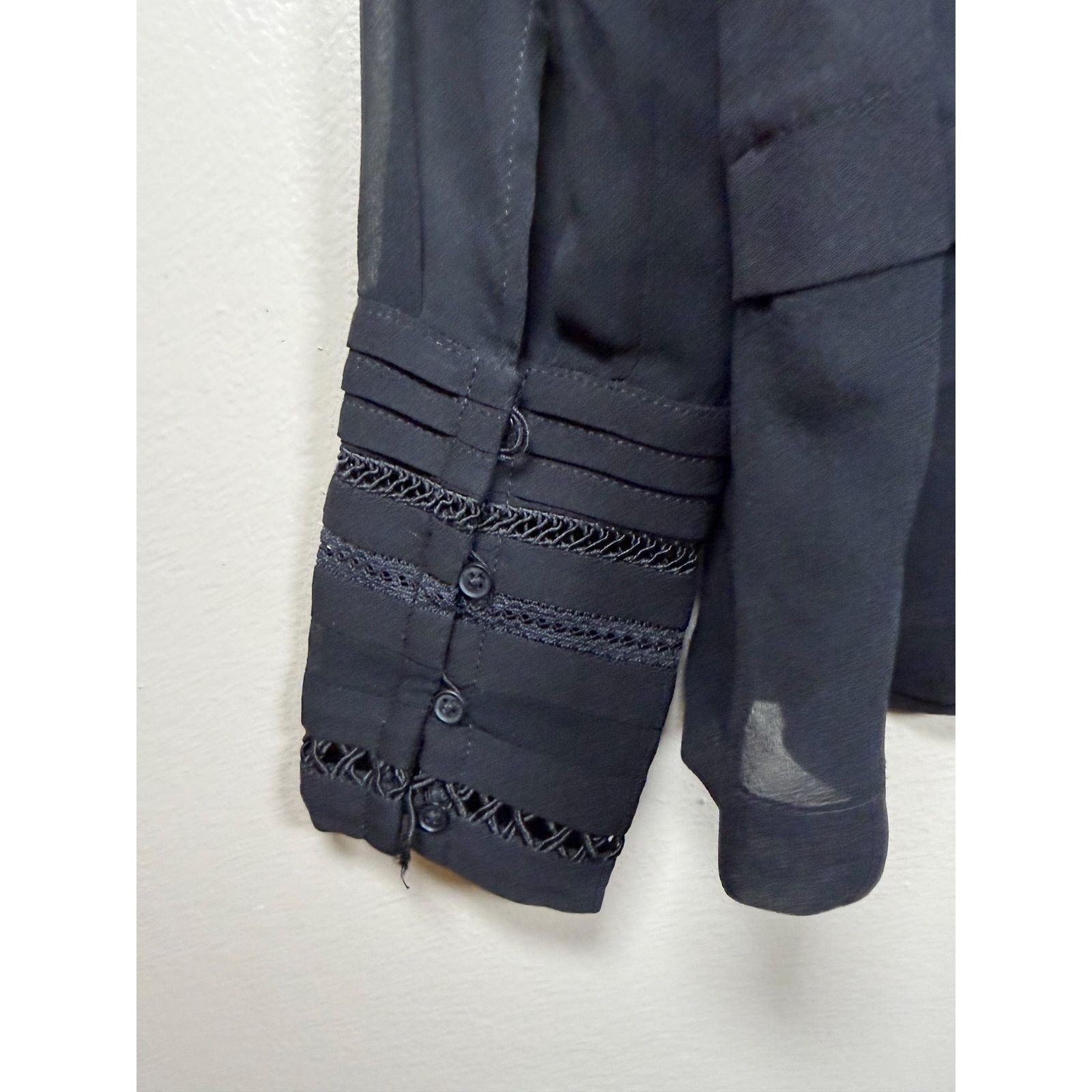 Yigal Azrouel Yigal Azrouel Tuxedo Top size 2 $850 Size XS / US 0-2 / IT 36-38 - 12 Thumbnail