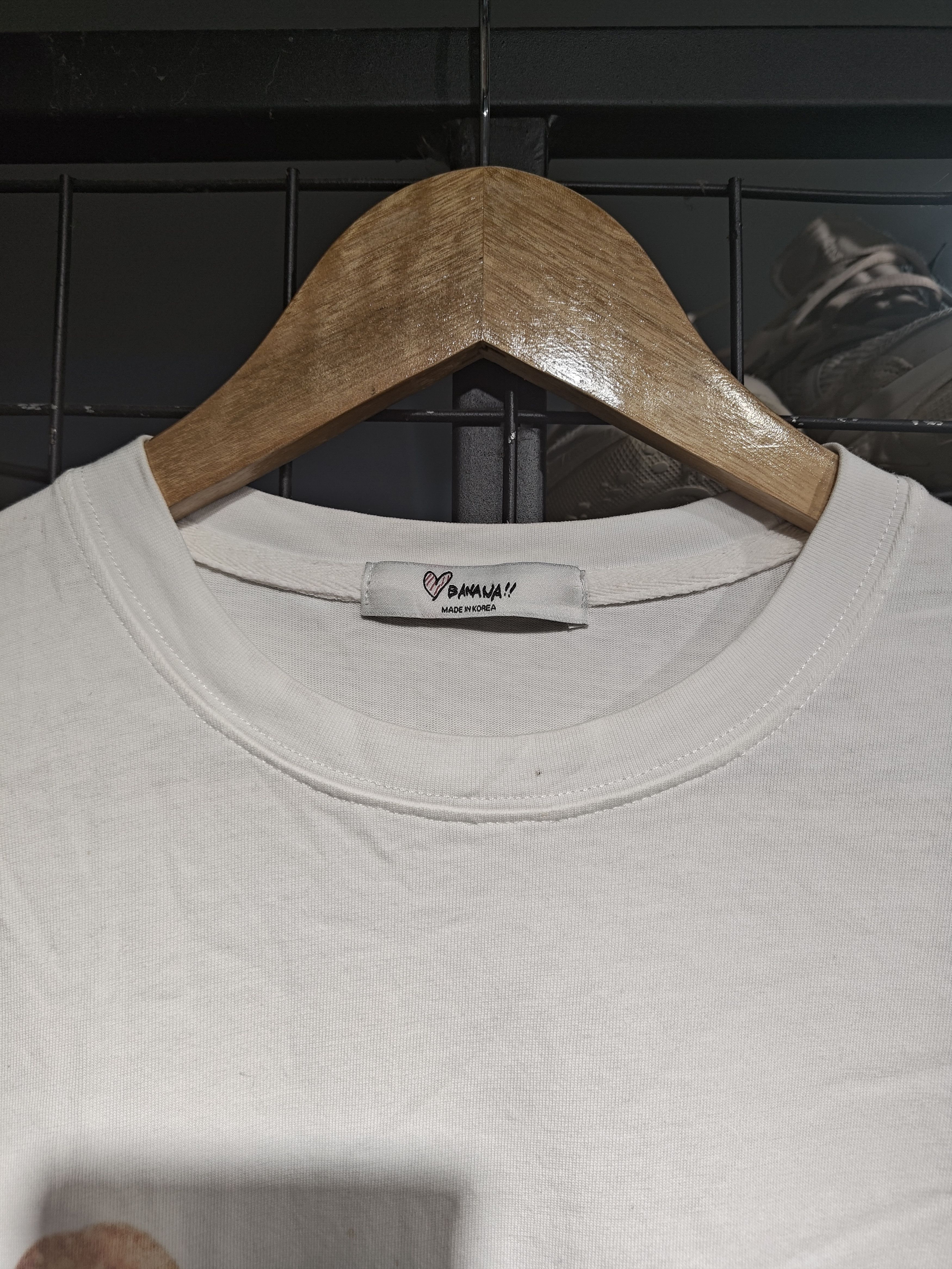 Japanese Brand × Vintage Banana Vintage Cool Bread Oversized Graphic White Tee Size L / US 10 / IT 46 - 3 Thumbnail