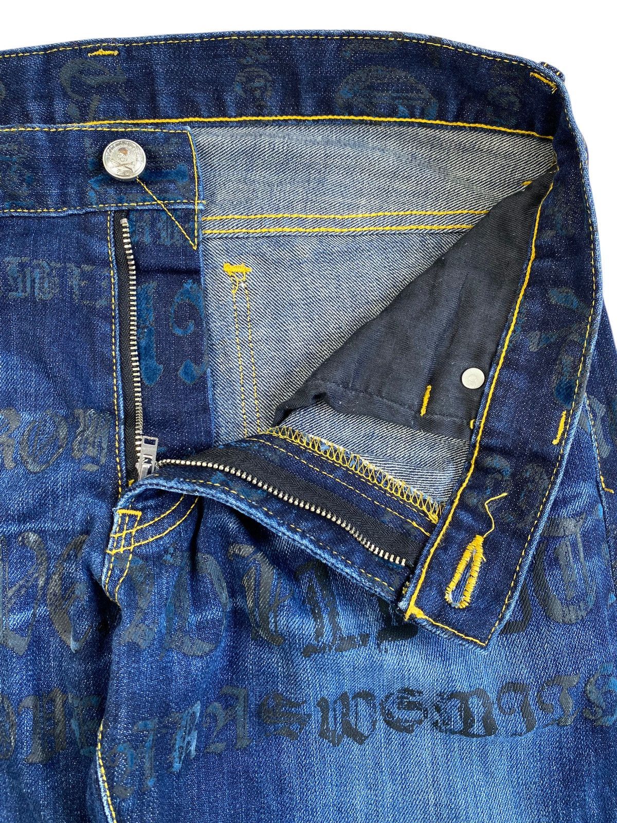 Japanese Brand Roen for men Script Regular Fit Denim Size US 32 / EU 48 - 8 Thumbnail