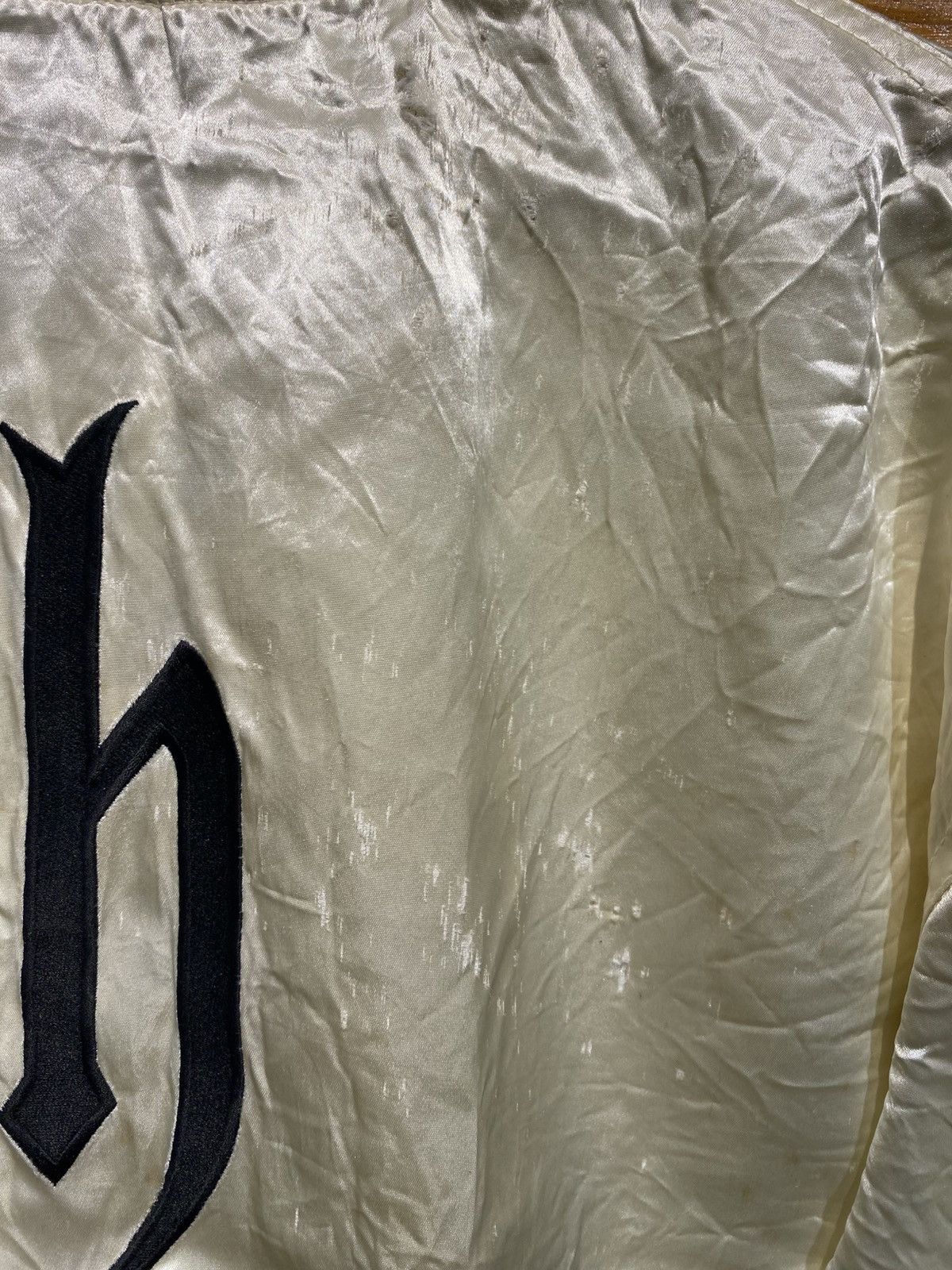Japanese Brand DJ Honda Satin Bomber– Ivory White Hip-Hop Streetwear Size US L / EU 52-54 / 3 - 8 Thumbnail