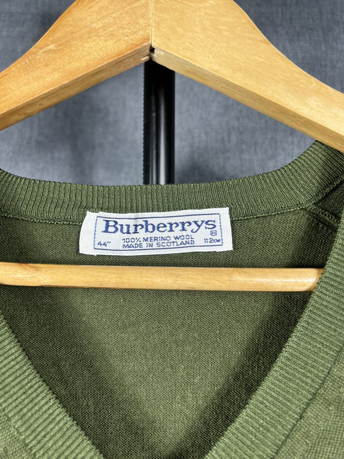 Burberry Burberry Crest Logo in Marino Wool Size 44S - 4 Thumbnail