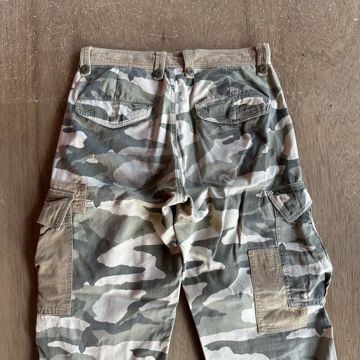 Jungles STEALS💥RUSH HOUR JAPANESE BIG POCKET CAMO BAGGY CARGO PANTS Size US 32 / EU 48 - 10 Thumbnail