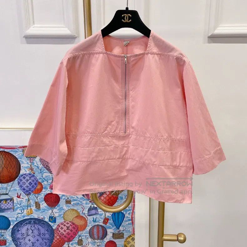 Hermes Pink short top